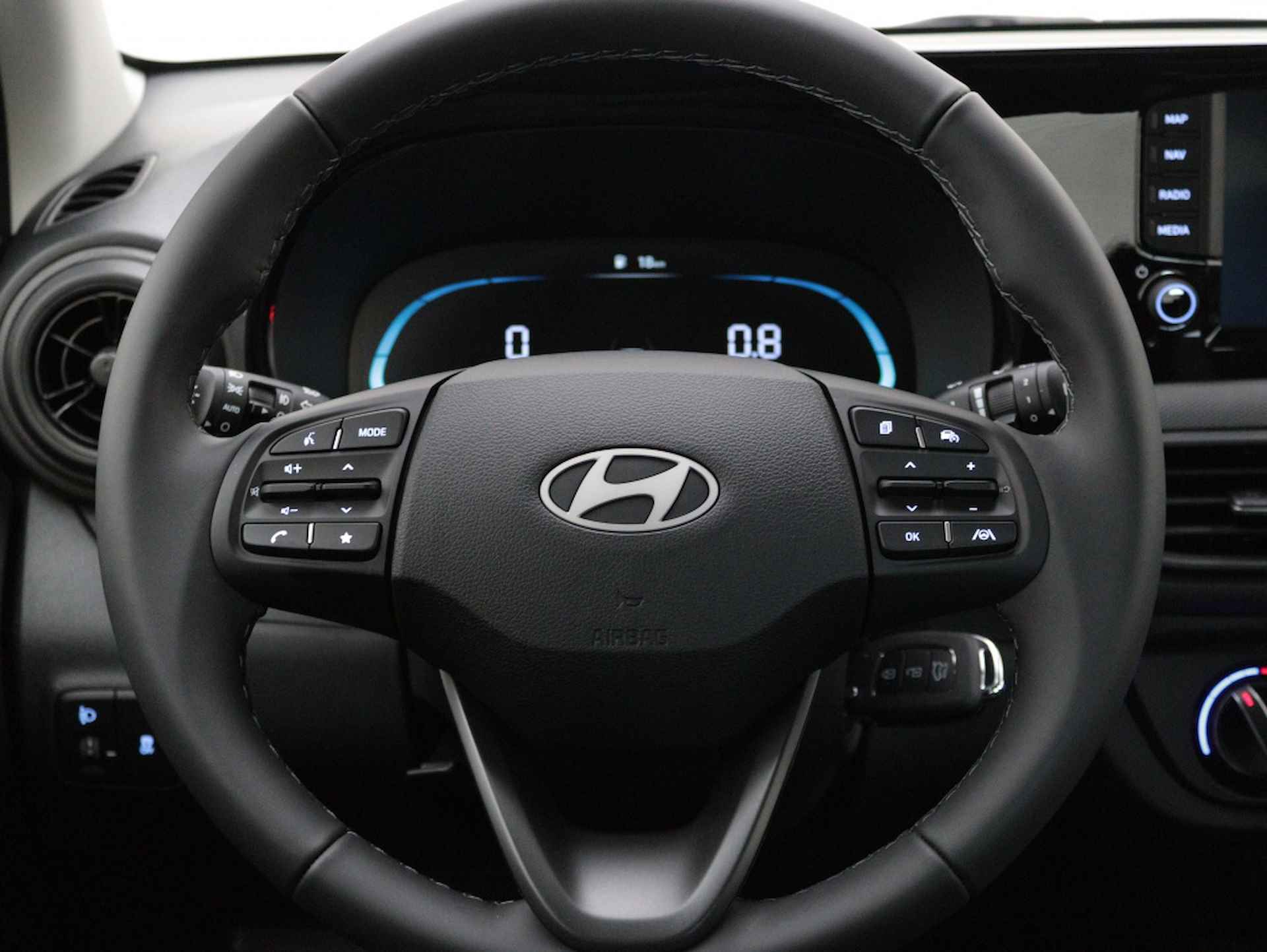 Hyundai i10 1.0 Comfort Smart | Camera | Carplay | DAB | Navigatie | - 25/42