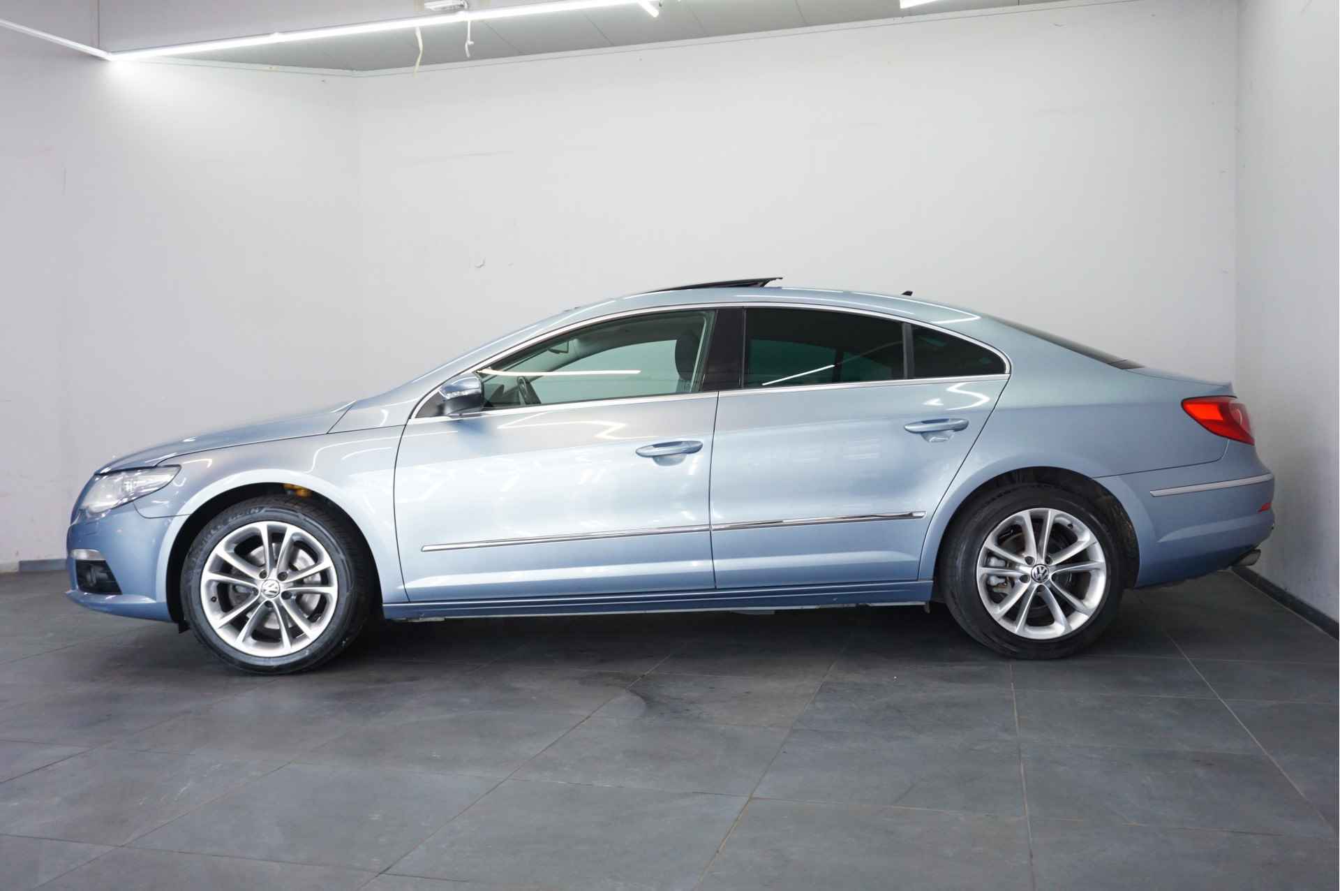 Volkswagen Passat CC 1.8 TSI 4p. ✅PANORAMADAK✅Airco✅Cruise controle✅Navigatie✅PARKEERSENSOREN - 7/33