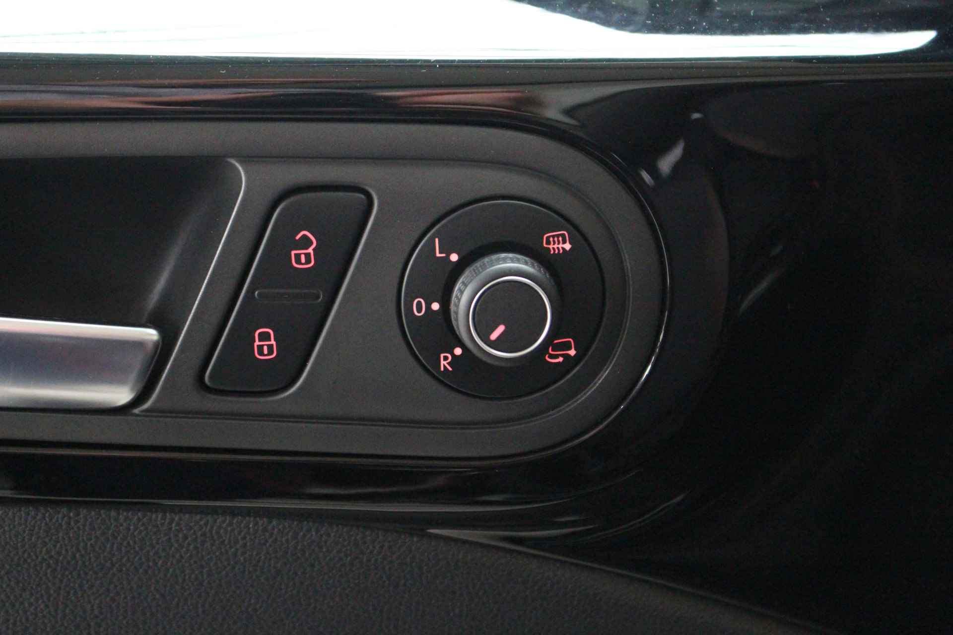 Volkswagen Beetle Cabriolet 1.4 TSI 150PK DSG Allstar Navigatie | Stoelverwarming | Inklapbare spiegels | 17" Velgen . - 10/28