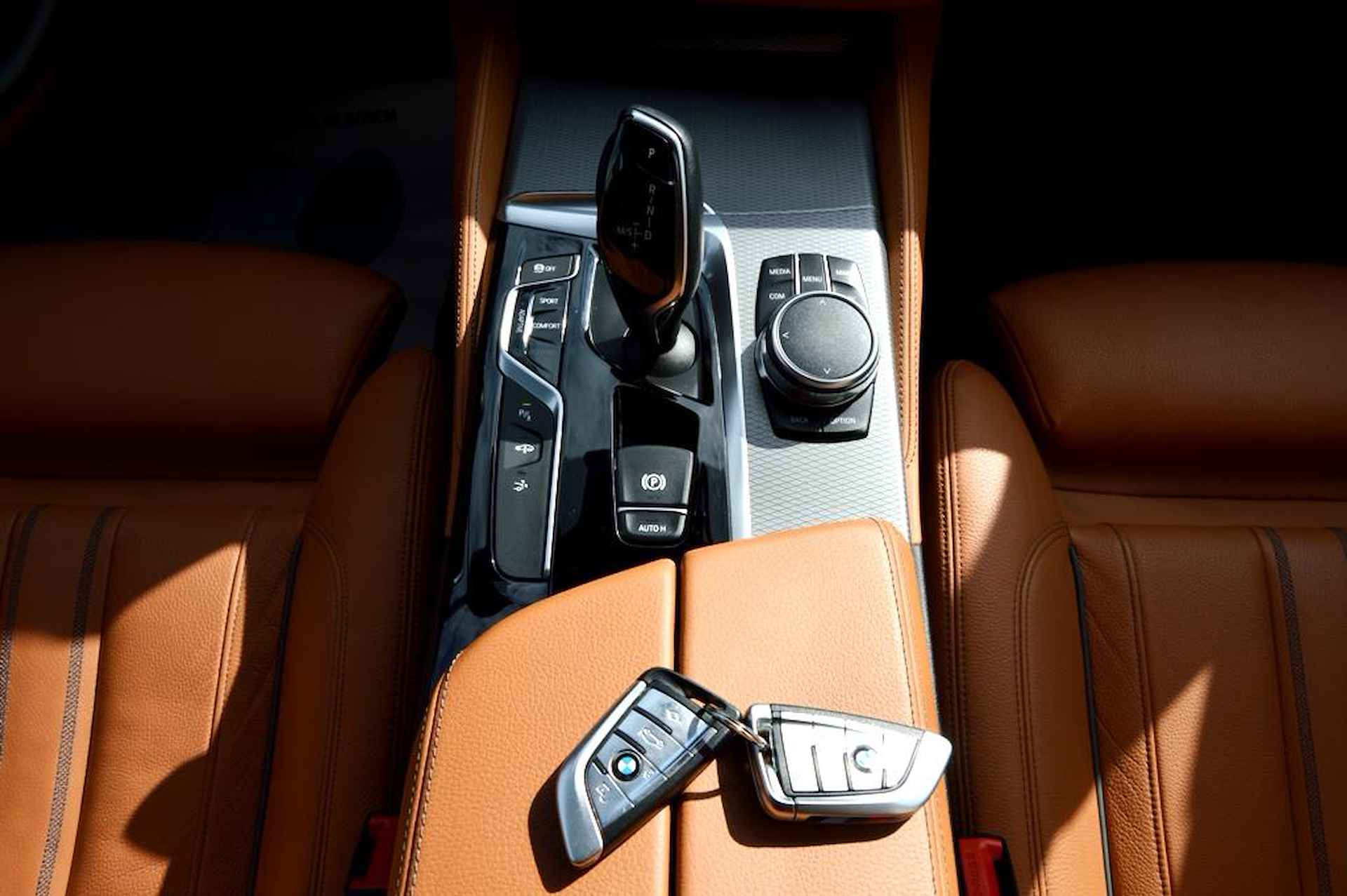 BMW 6-serie Gran Turismo 630d High Executive M-Sport COGNAC! - 32/49