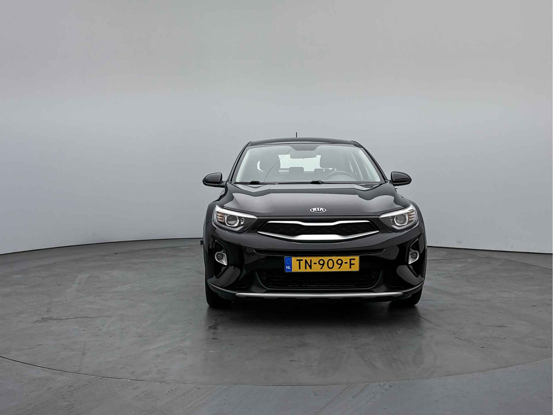 Kia Stonic 1.2 MPi ComfortPlusLine Navigator | Parkeersensoren achter | LM velgen | Airco | Camera | Trekhaak | Navigatie | Cruise Control | - 36/134