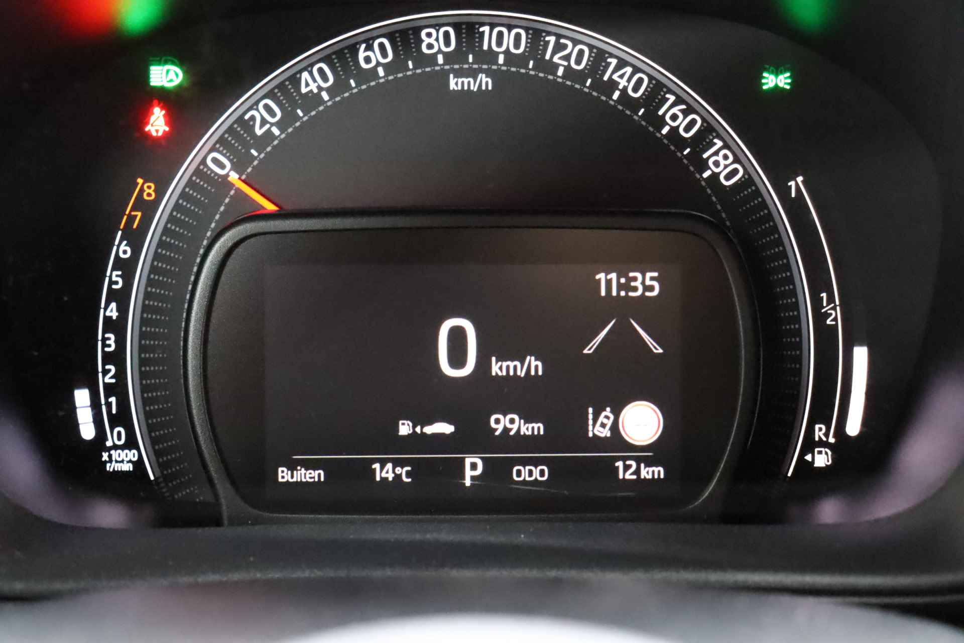 Toyota Aygo X 1.0 VVT-i S-CVT Automaat Pulse Facelift | Direct Leverbaar | Maps Navigatie | Full led | Winterpakket - 16/32