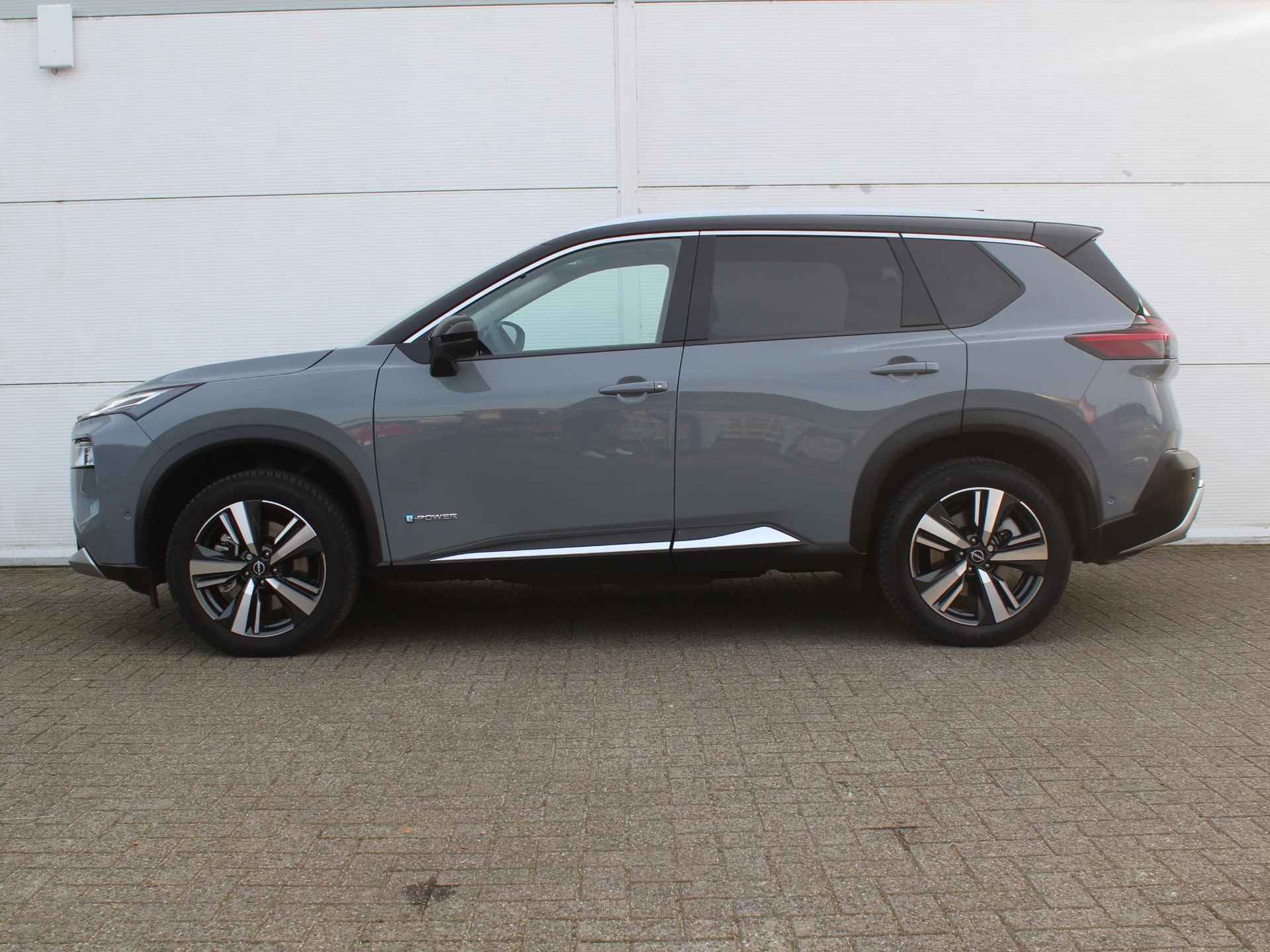 Nissan X-Trail 1.5 e-4orce Tekna 4WD 7p. / Navigatie + Apple Carplay/Android Auto / Trekhaak (1650 KG) / Cruise Control Adaptief / Matrix LED / Lederen Bekleding / - 9/54