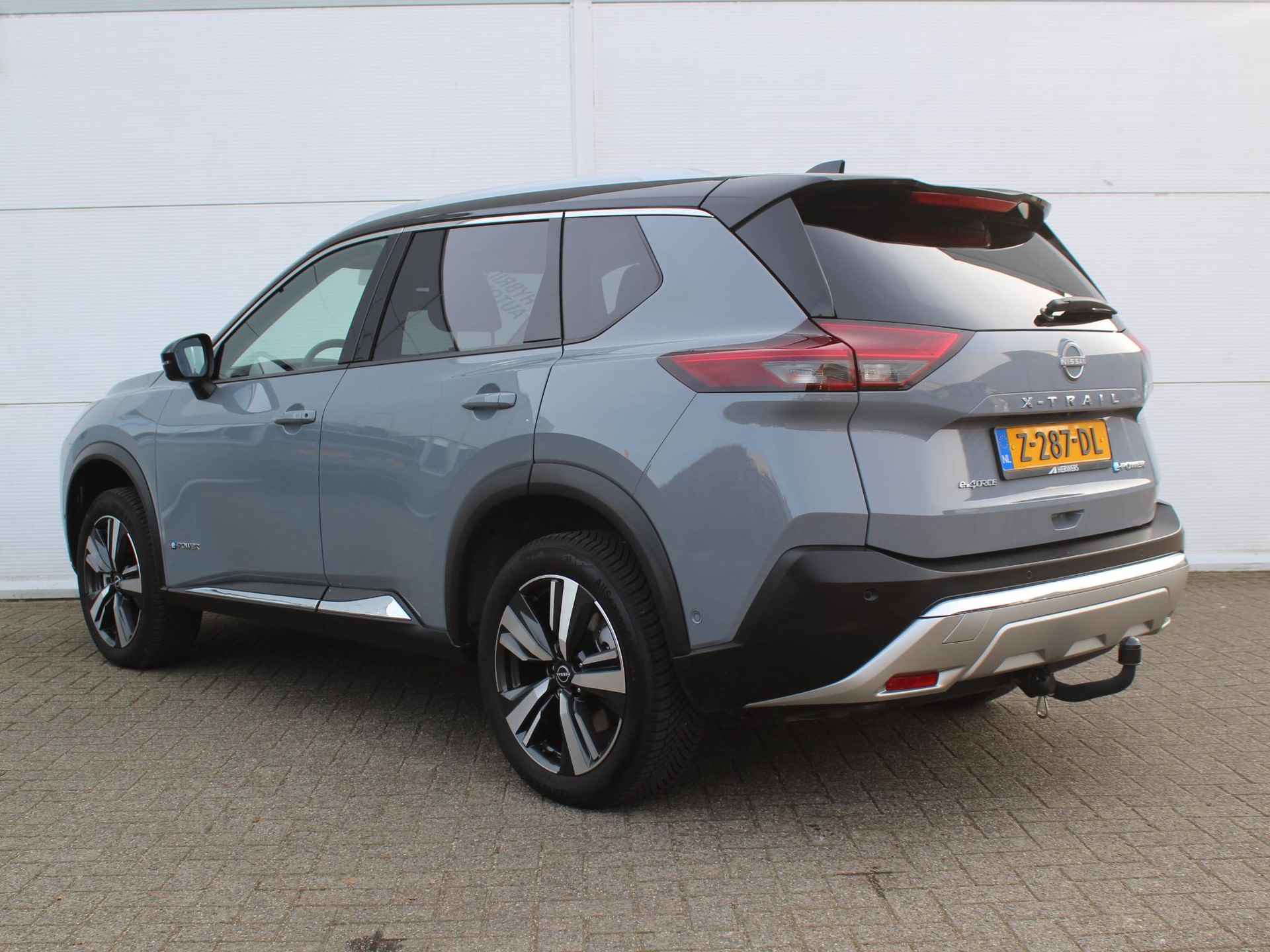 Nissan X-Trail 1.5 e-4orce Tekna 4WD 7p. / Navigatie + Apple Carplay/Android Auto / Trekhaak (1650 KG) / Cruise Control Adaptief / Matrix LED / Lederen Bekleding / - 16/54