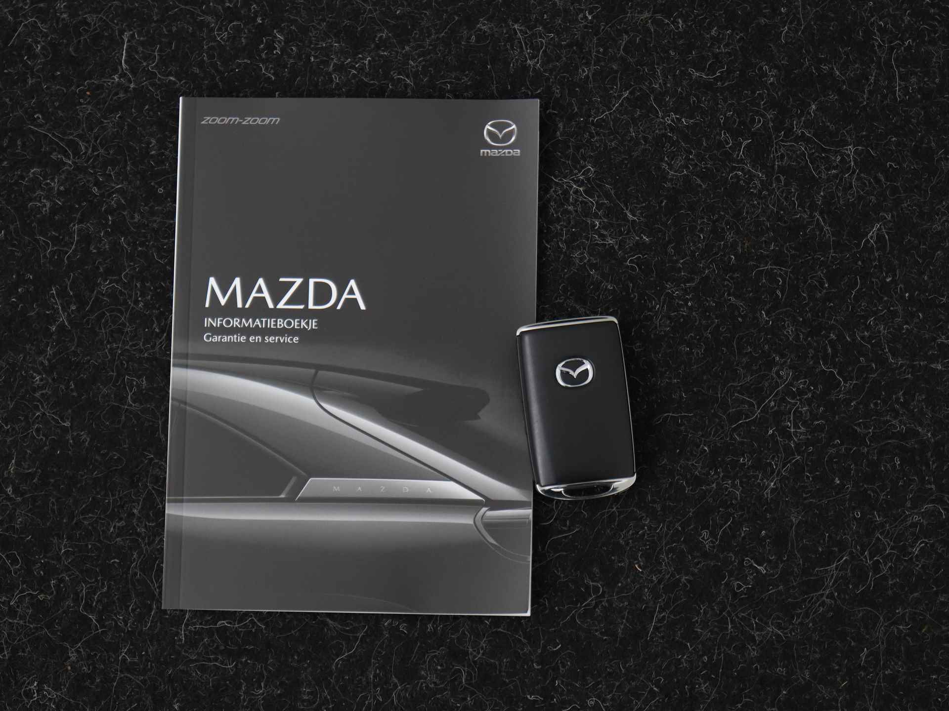 Mazda 3 2.0 e-SkyActiv-G M Hybrid 150 Exclusive-line - 13/42