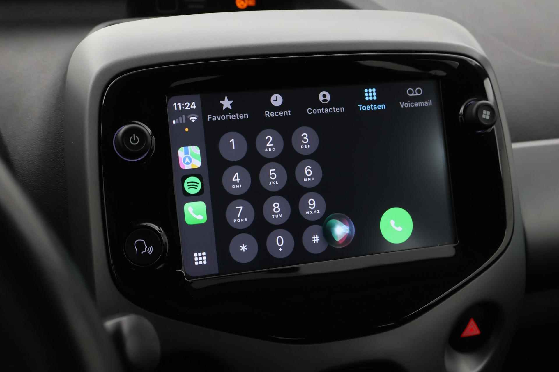 Toyota Aygo 1.0 VVT-i x-play | Apple Carplay / Android Auto - 25/33