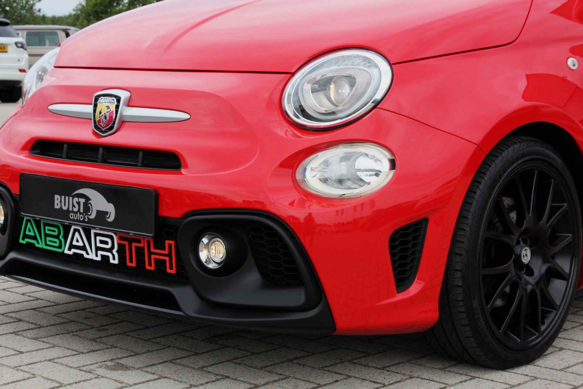 Abarth 595 1.4 T-Jet 160pk Pista RECORD MONZA NAVI - 10/26