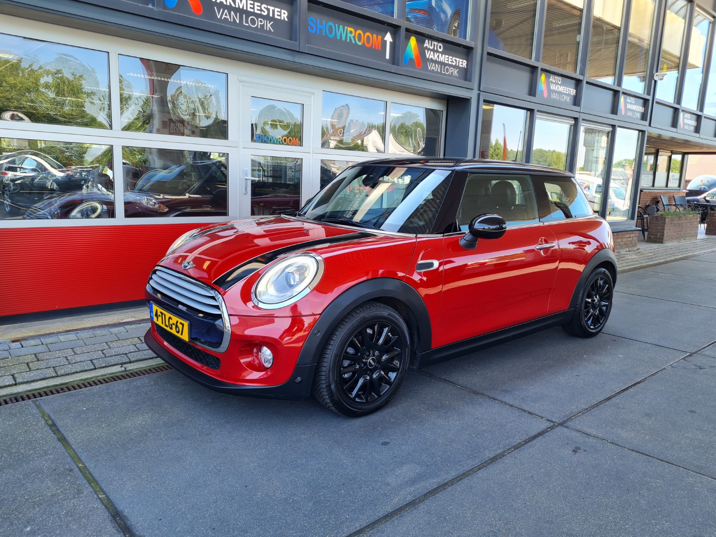 MINI Mini 1.5 136pk Cooper Camera, Gr.Navi, Head up, Leder sportint.