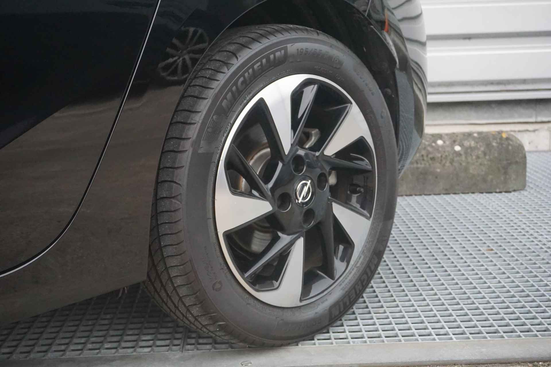 Opel Corsa-e GS Line 50 kWh 3 Fase | Apple Carplay/Android Auto | Winterpakket | Achteruitrijcamera | € 2000 milieusubsidie mogelijk - 7/40