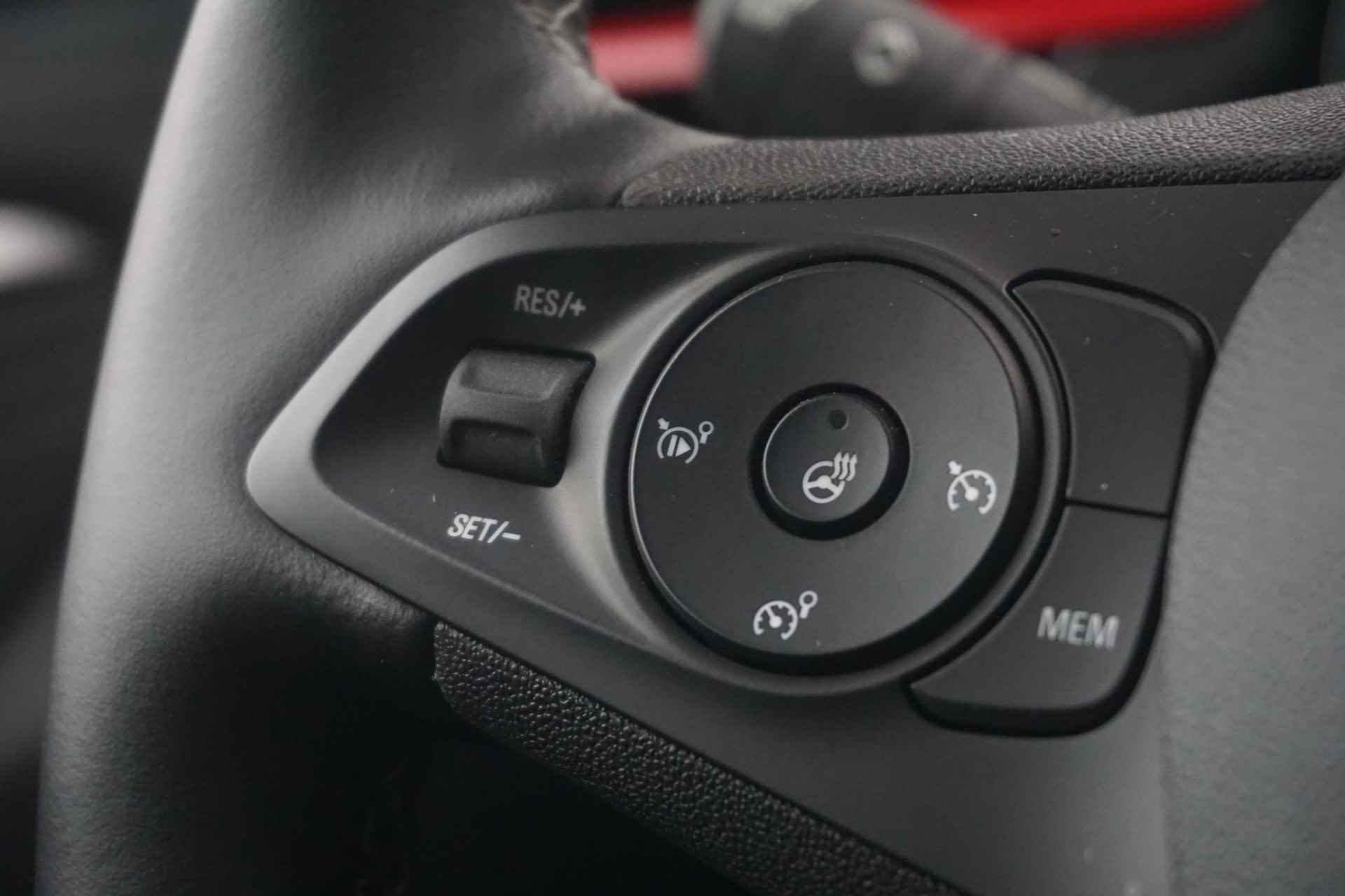 Opel Corsa-e GS Line 50 kWh 3 Fase | Apple Carplay/Android Auto | Winterpakket | Achteruitrijcamera | € 2000 milieusubsidie mogelijk - 21/40