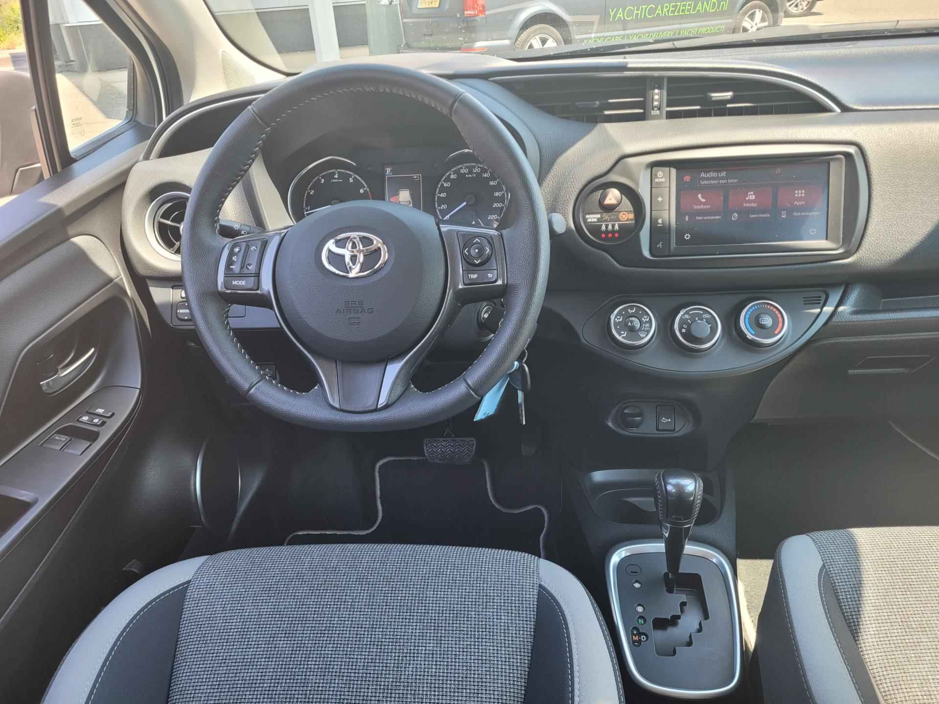 Toyota Yaris 1.5 VVT-i Dynamic Y20 AUTOMAAT / APPLE+ANDROID CAR PLAY / BTW Auto - 27/30