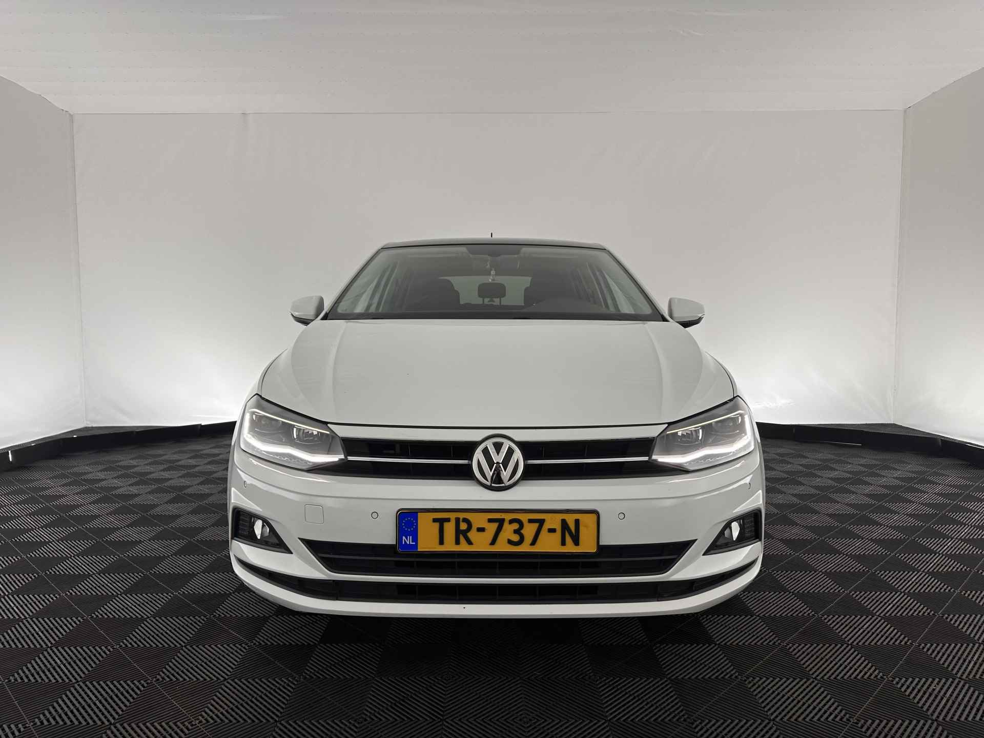 Volkswagen Polo 1.6 TDI Comfortline Advance-Pack *PANO | ADAPTIVE-CRUISE | FULL-LED | NAVI-FULLMAP | COMFORT-SEATS | ECC | PARKPILOT * - 2/30