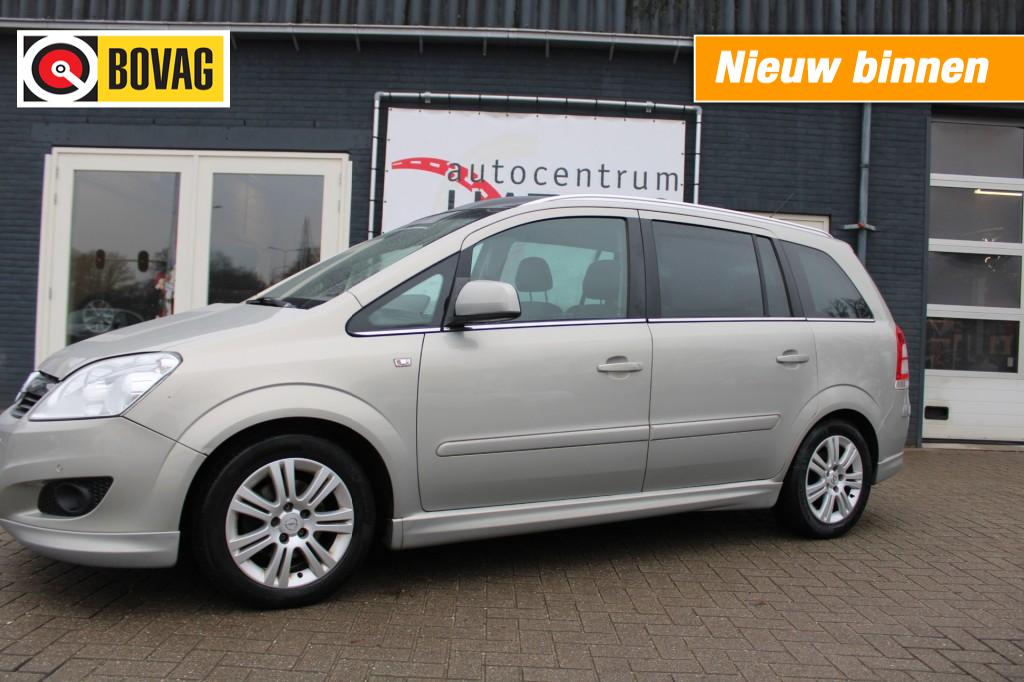 OPEL Zafira 1.8 111 Years Ed. Automaat ECC Cruise Leder Panorama LM