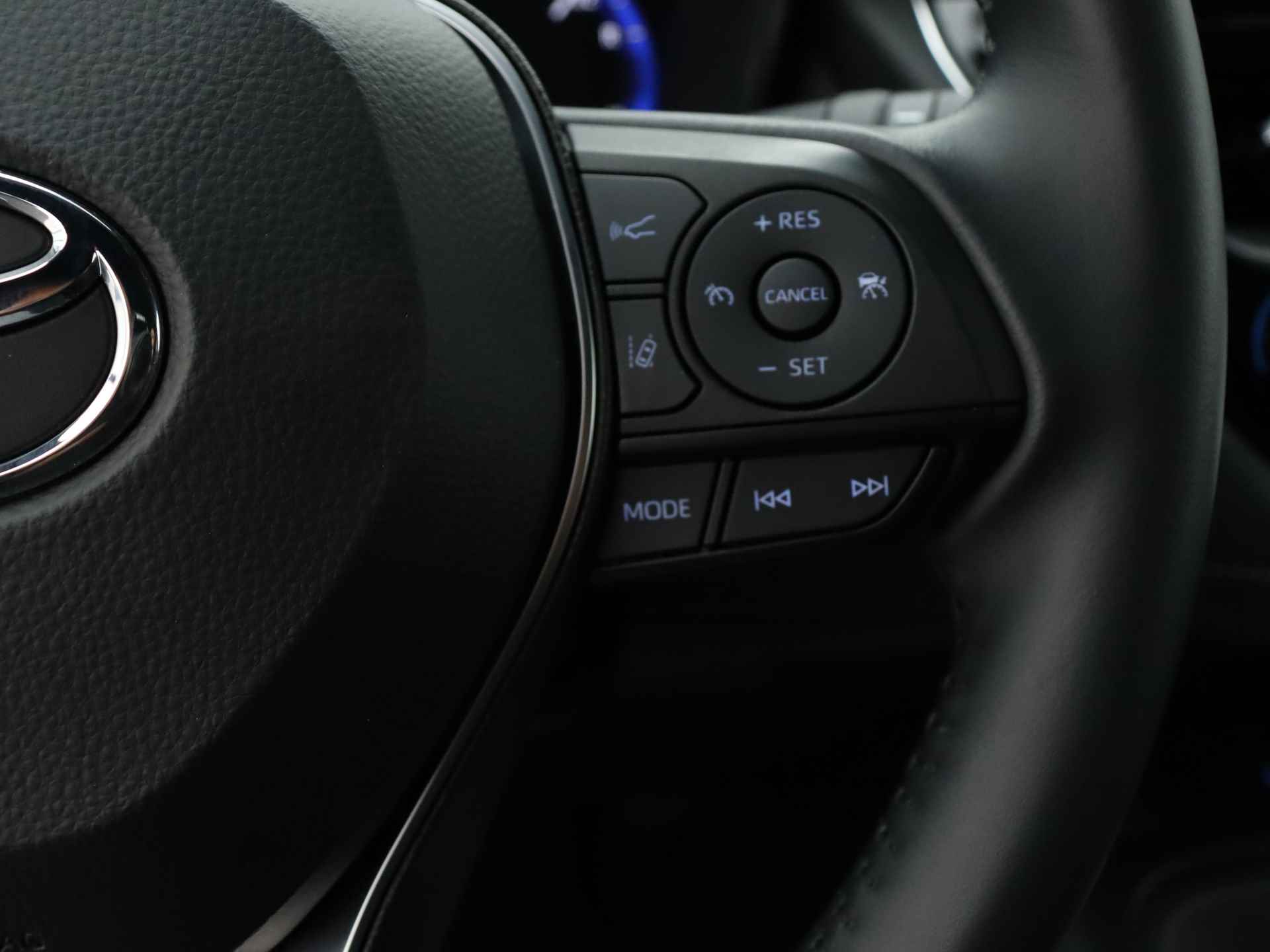 Toyota Corolla Touring Sports 1.2 Turbo Dynamic | Multimediascherm | Adapt. Cruise Control | Stoelverwarming | - 19/38