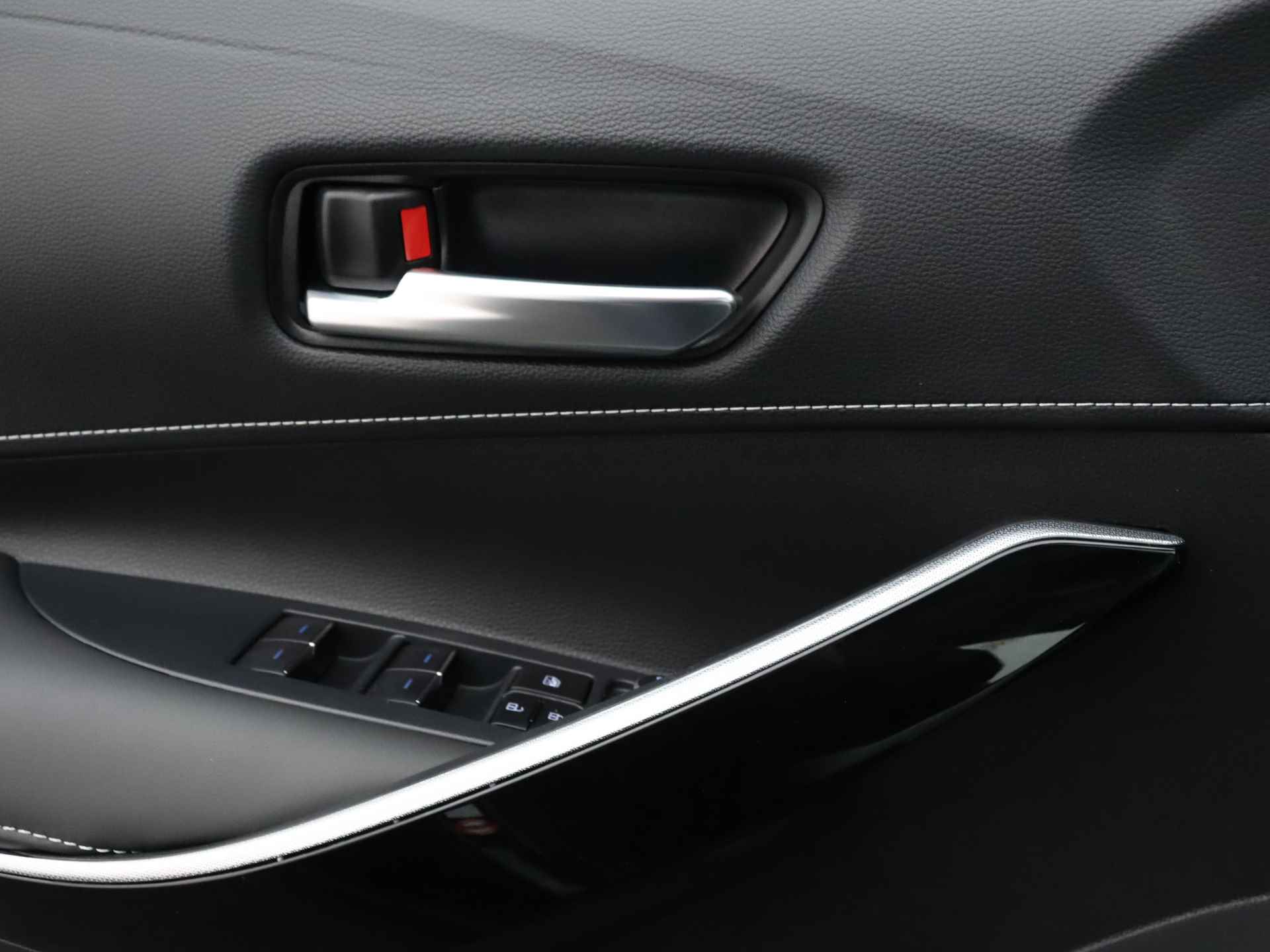Toyota Corolla Touring Sports 1.2 Turbo Dynamic | Multimediascherm | Adapt. Cruise Control | Stoelverwarming | - 28/38