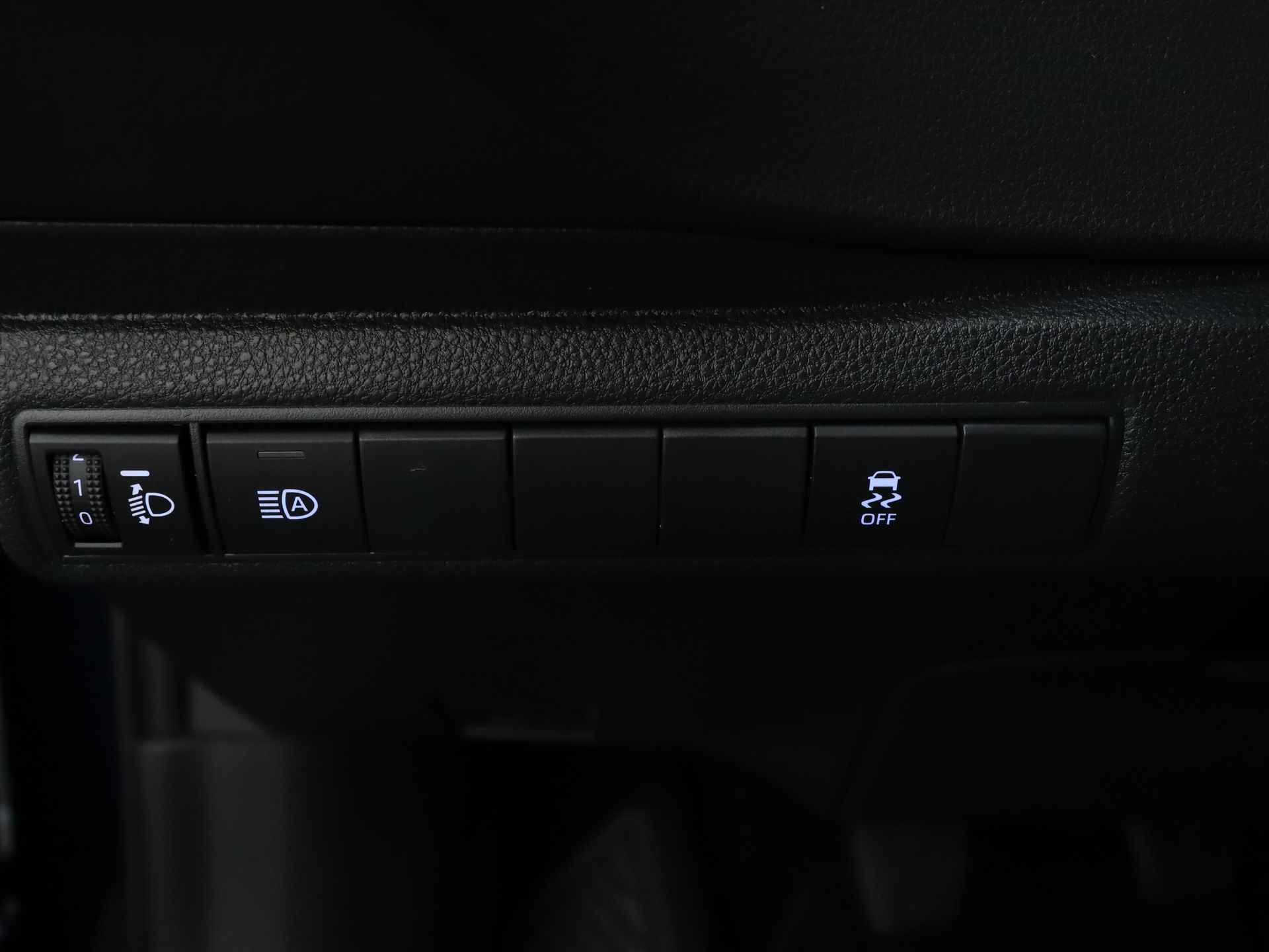Toyota Corolla Touring Sports 1.2 Turbo Dynamic | Multimediascherm | Adapt. Cruise Control | Stoelverwarming | - 29/38