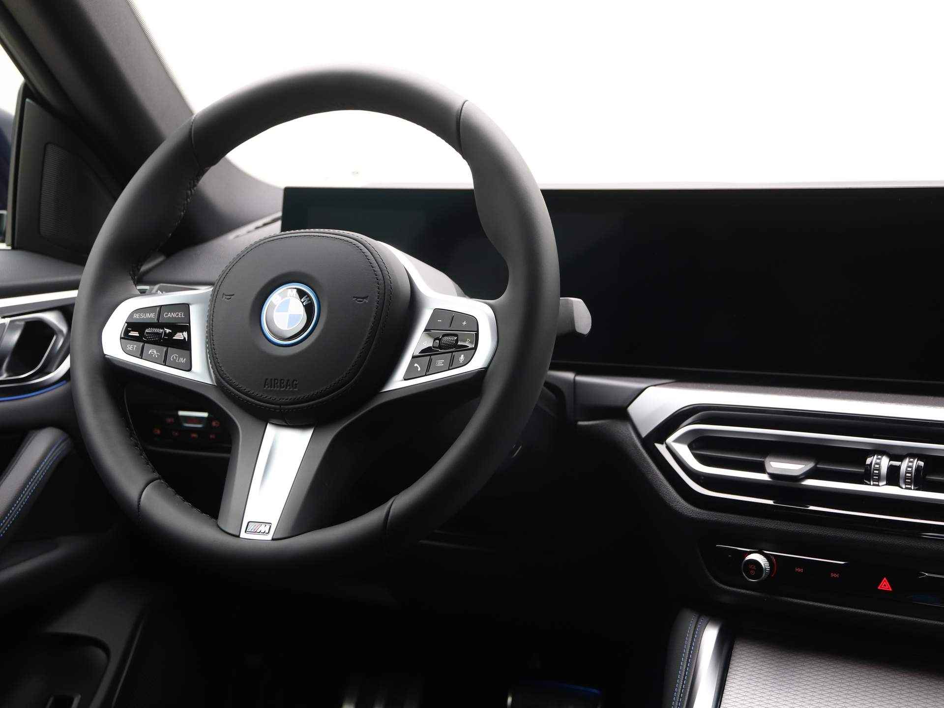 BMW i4 eDrive35 High Executive 70 kWh - 3/23