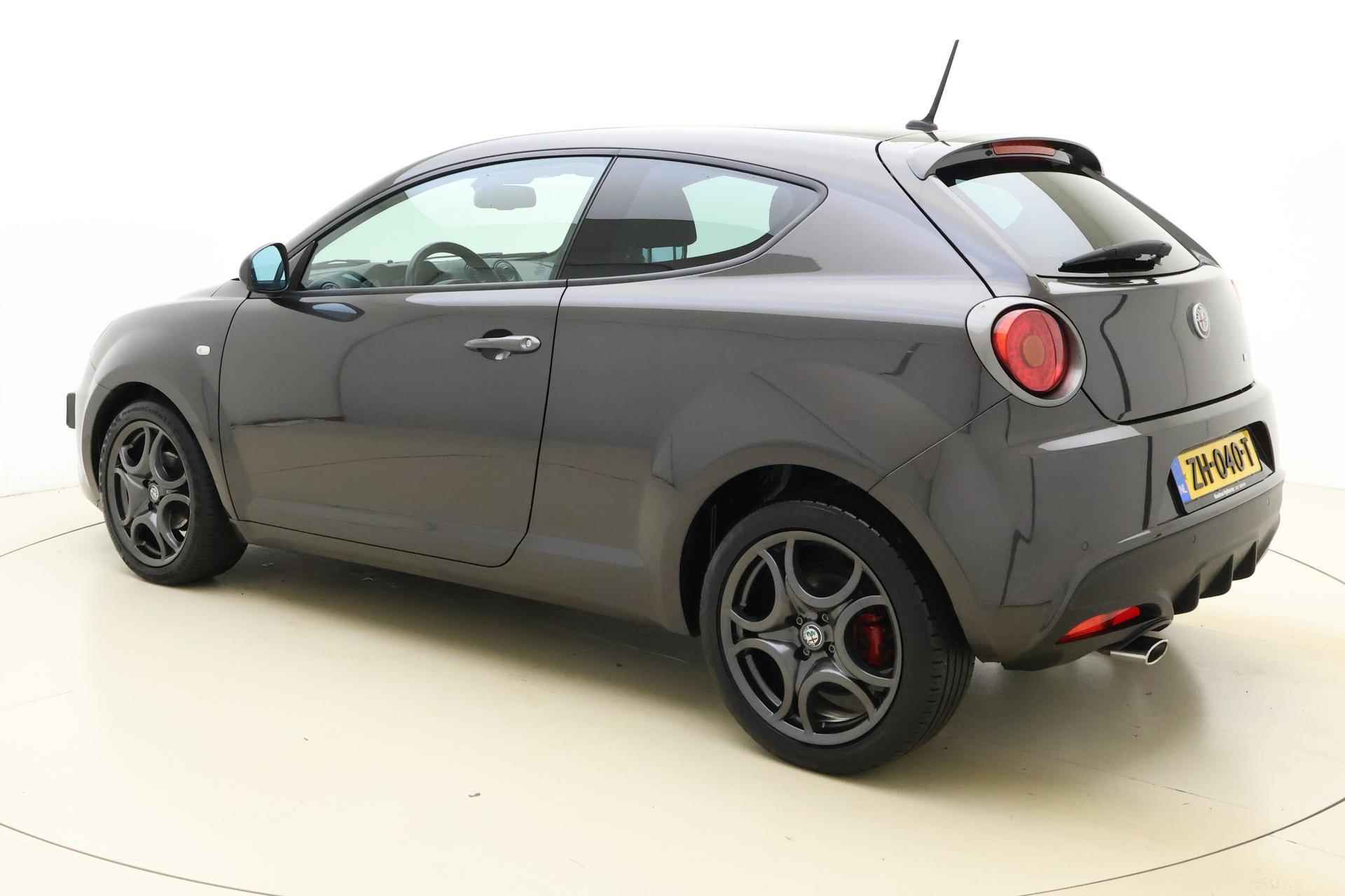 Alfa Romeo MiTo 0.9 TwinAir ECO | Navigatie | Climate Control | Cruise Control | 16'' LM Velgen | Parkeersensoren achter - 4/28