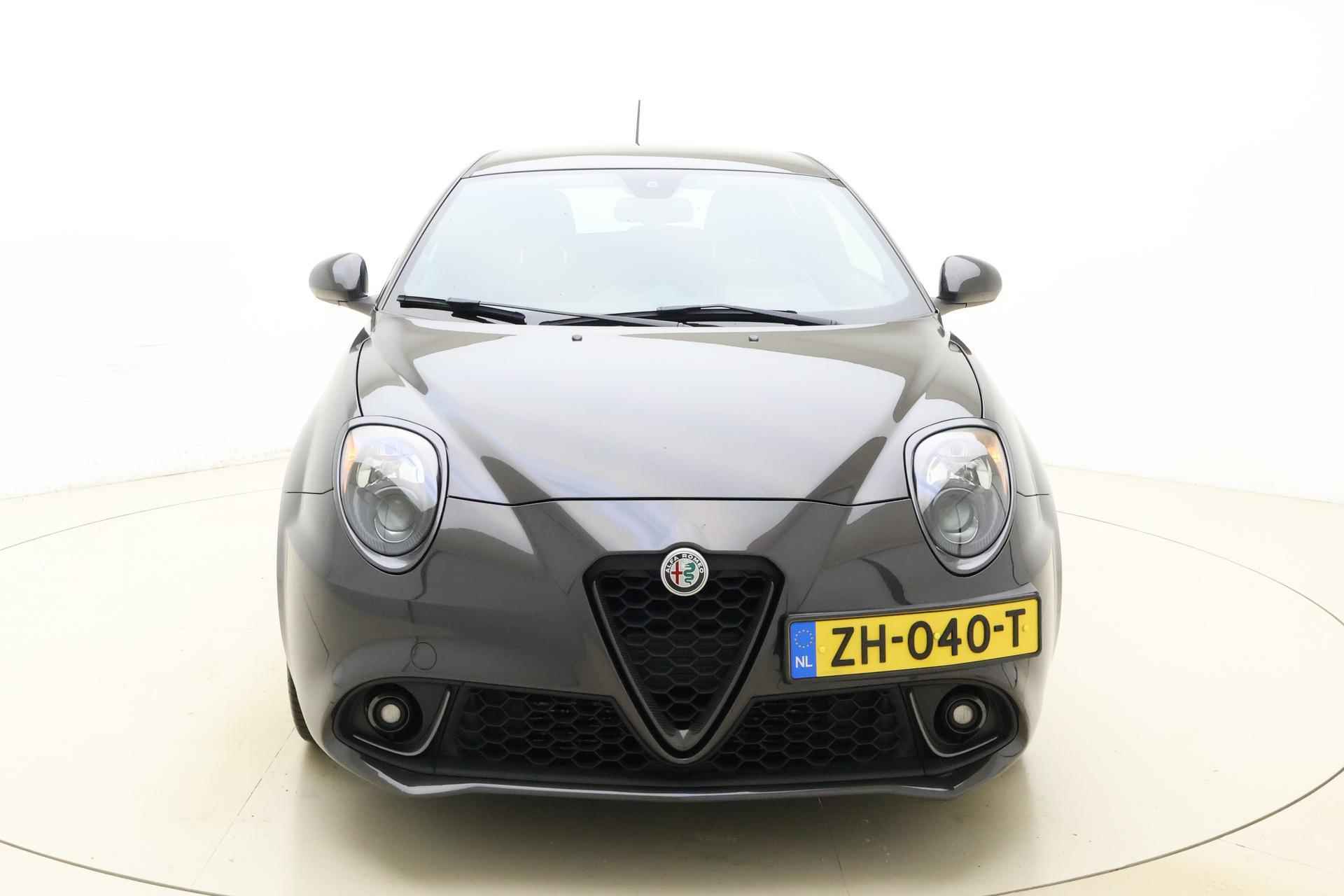 Alfa Romeo MiTo 0.9 TwinAir ECO | Navigatie | Climate Control | Cruise Control | 16'' LM Velgen | Parkeersensoren achter - 6/28