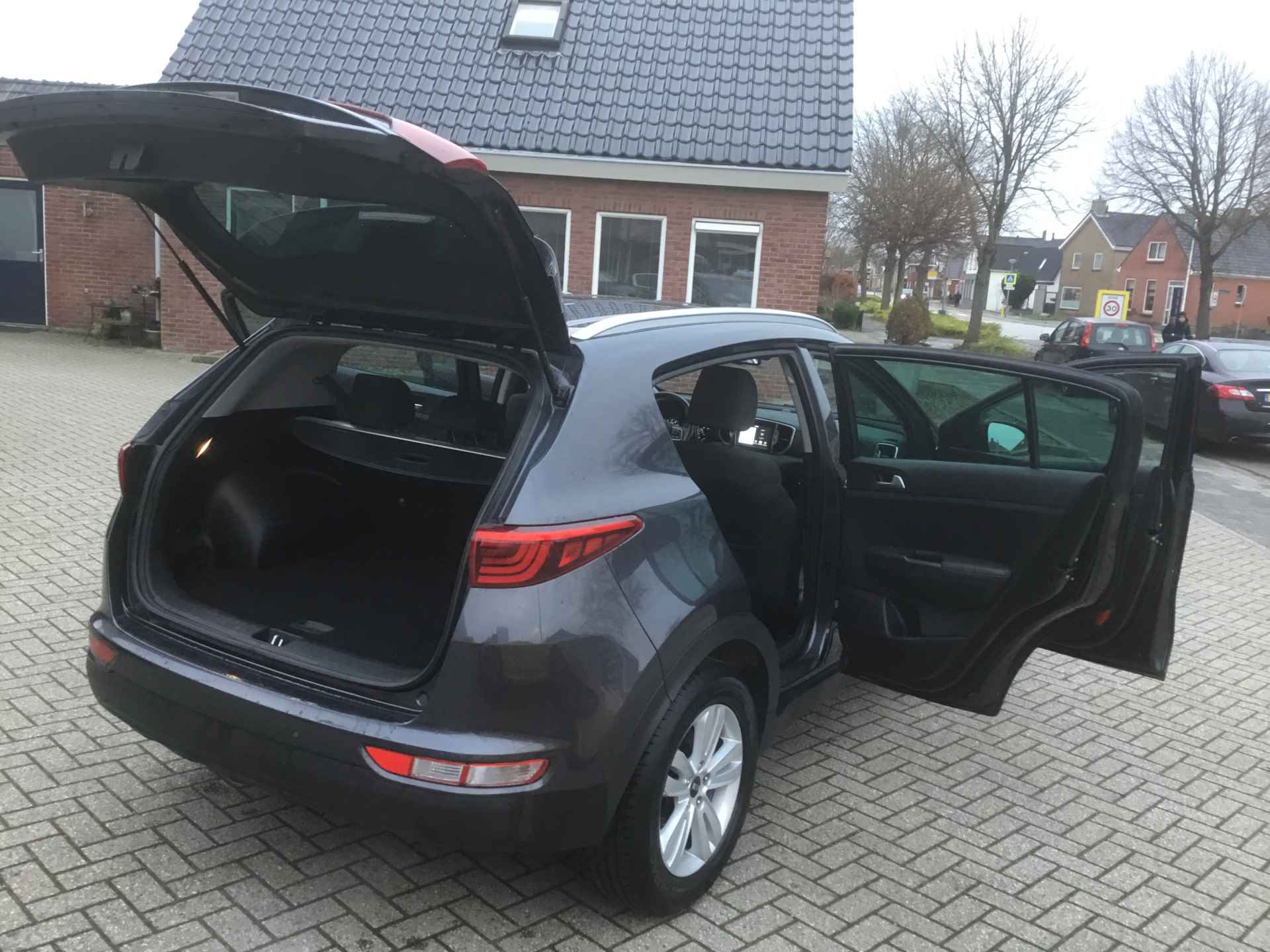 Kia Sportage 1.6 GDI 132 DynamicLine - 27/32