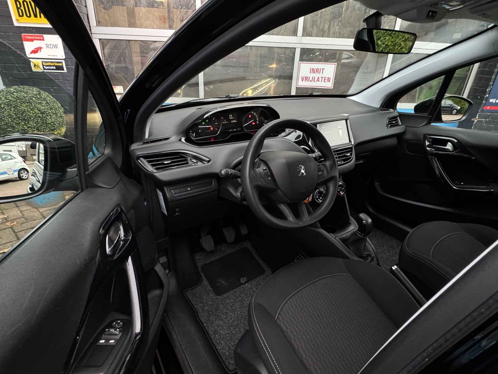 Peugeot 208 1.2 PureTech Active | Nieuwe Distributieriem | Apple Carplay | Rijklaar + 12 Maand BOVAG Garantie - 4/48