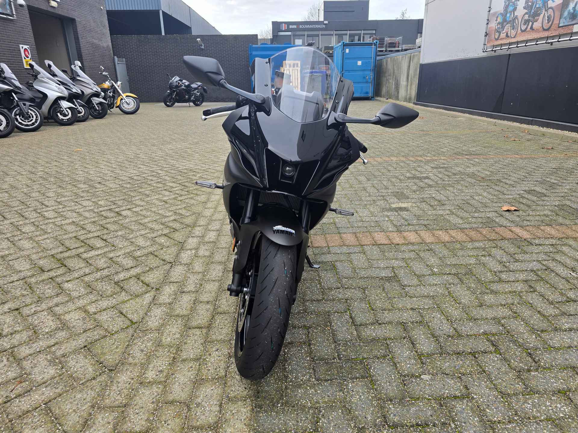 Yamaha YZF R7 - 5/20