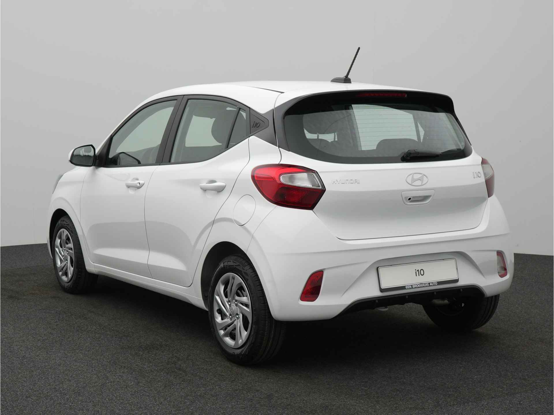 Hyundai i10 1.0 Comfort Smart | €2389,- voorraad voordeel - 4/31