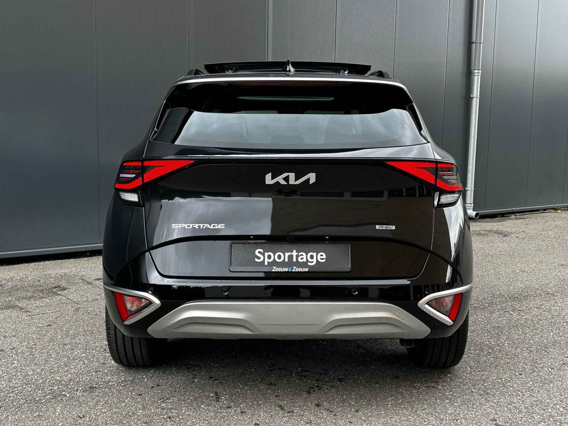 Kia Sportage 1.6 T-GDi Plug-in Hybrid DynamicPlusLine op voorraad in het groen/ op=op | € 2.000 extra inruilvoordeel | pano dak / elektrische klep / elek. stoelen - 7/50