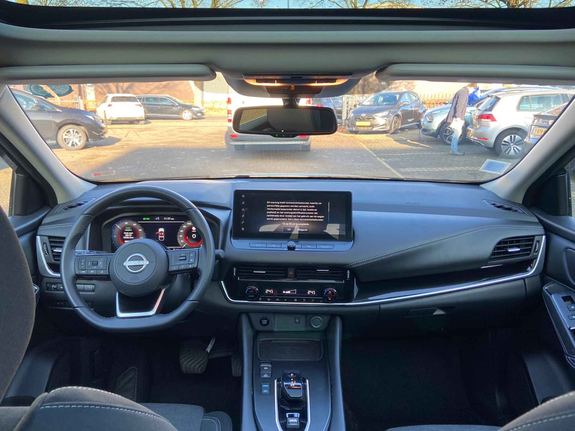 Nissan Qashqai 1.5 e-Power N-Connecta VAN: 33.900,- VOOR: 30.877,- EINDEJAARSVOORDEEL: 3.023,- | PANO | 360 CAMERA | RIJKLAARPRIJS - 12/33