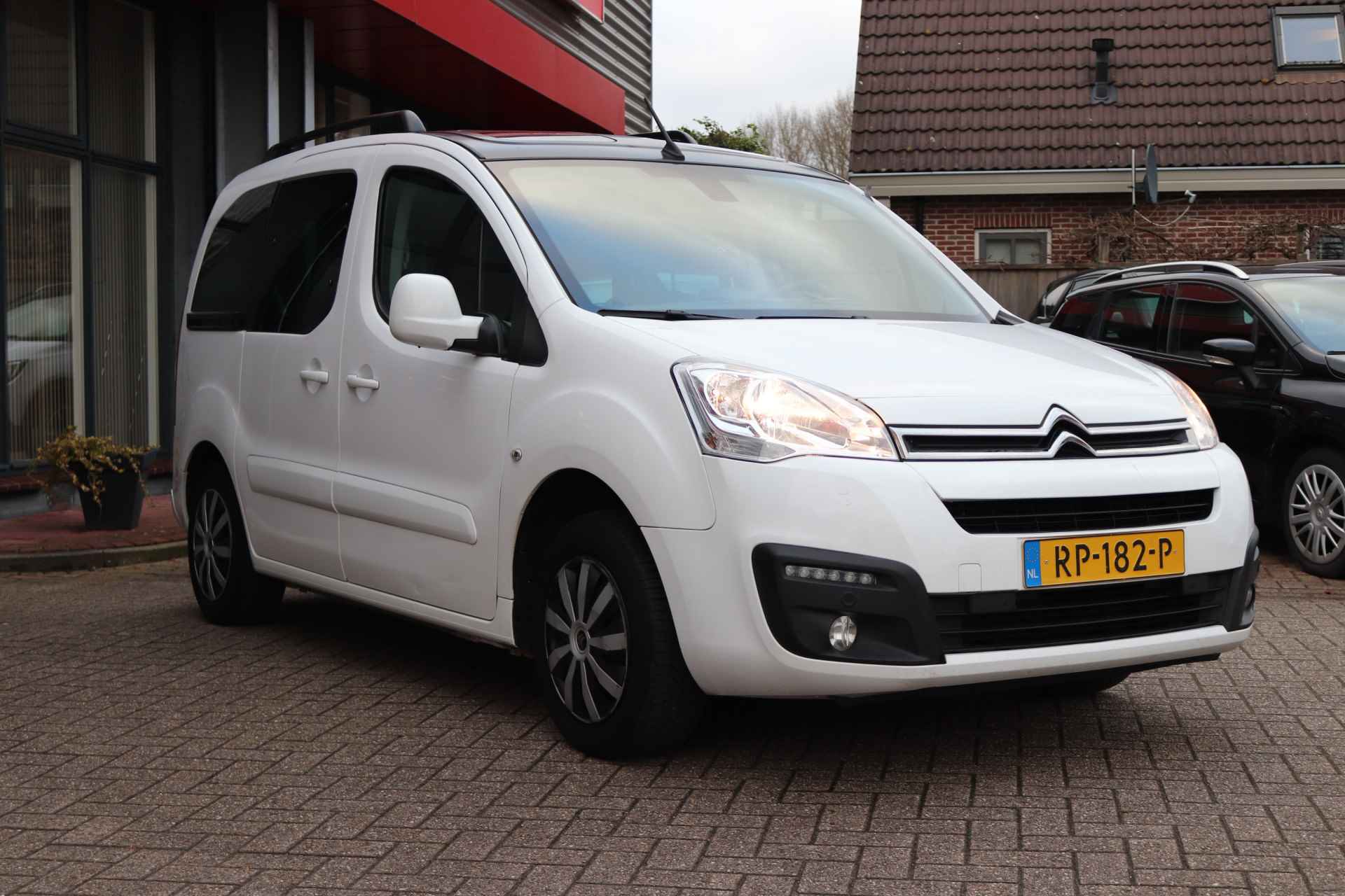 Citroën Berlingo 1.2 PureTech XTR | Airco | Zeer ruim | Trekhaak | Inc. BOVAG-garantie - 4/27