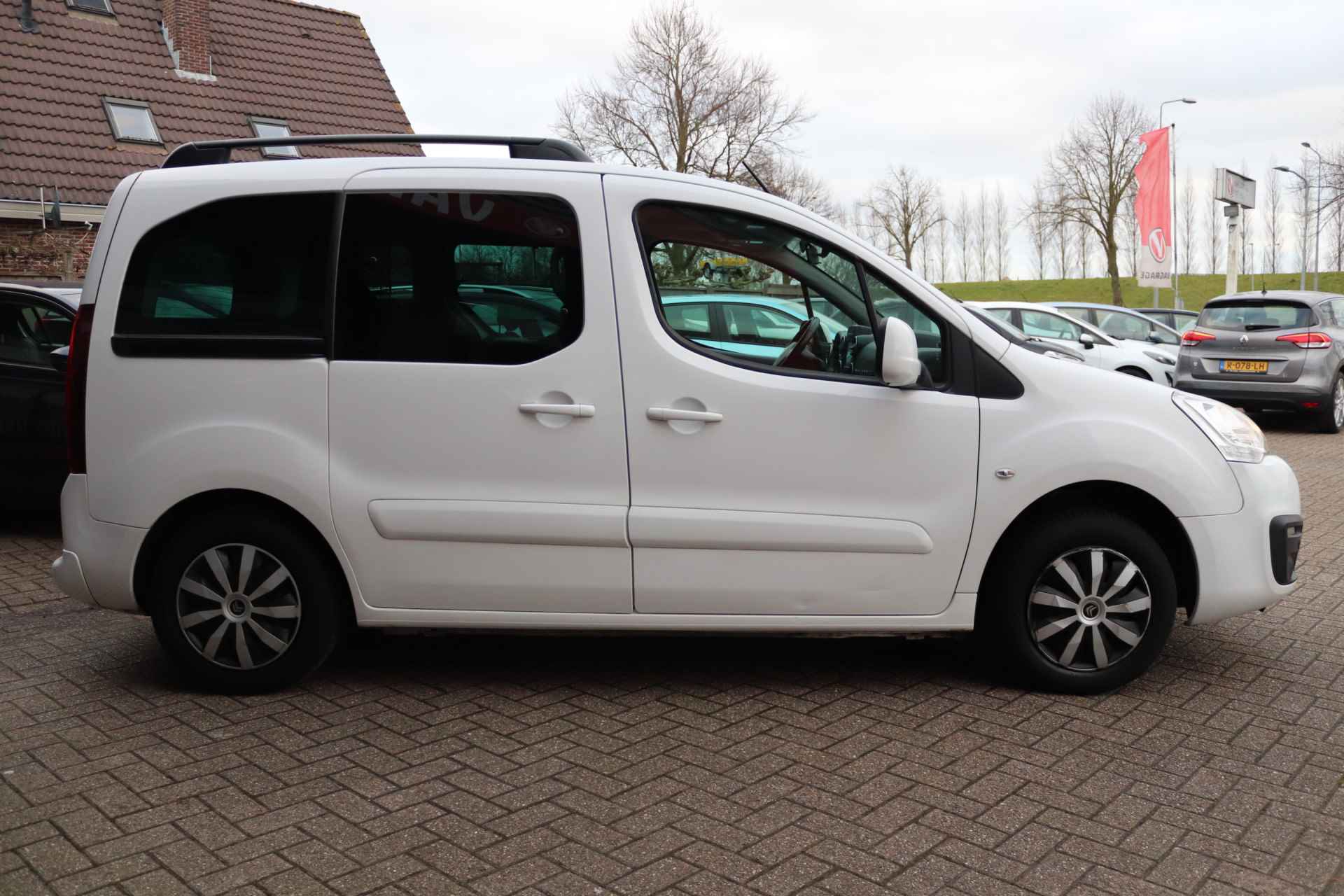 Citroën Berlingo 1.2 PureTech XTR | Airco | Zeer ruim | Trekhaak | Inc. BOVAG-garantie - 5/27