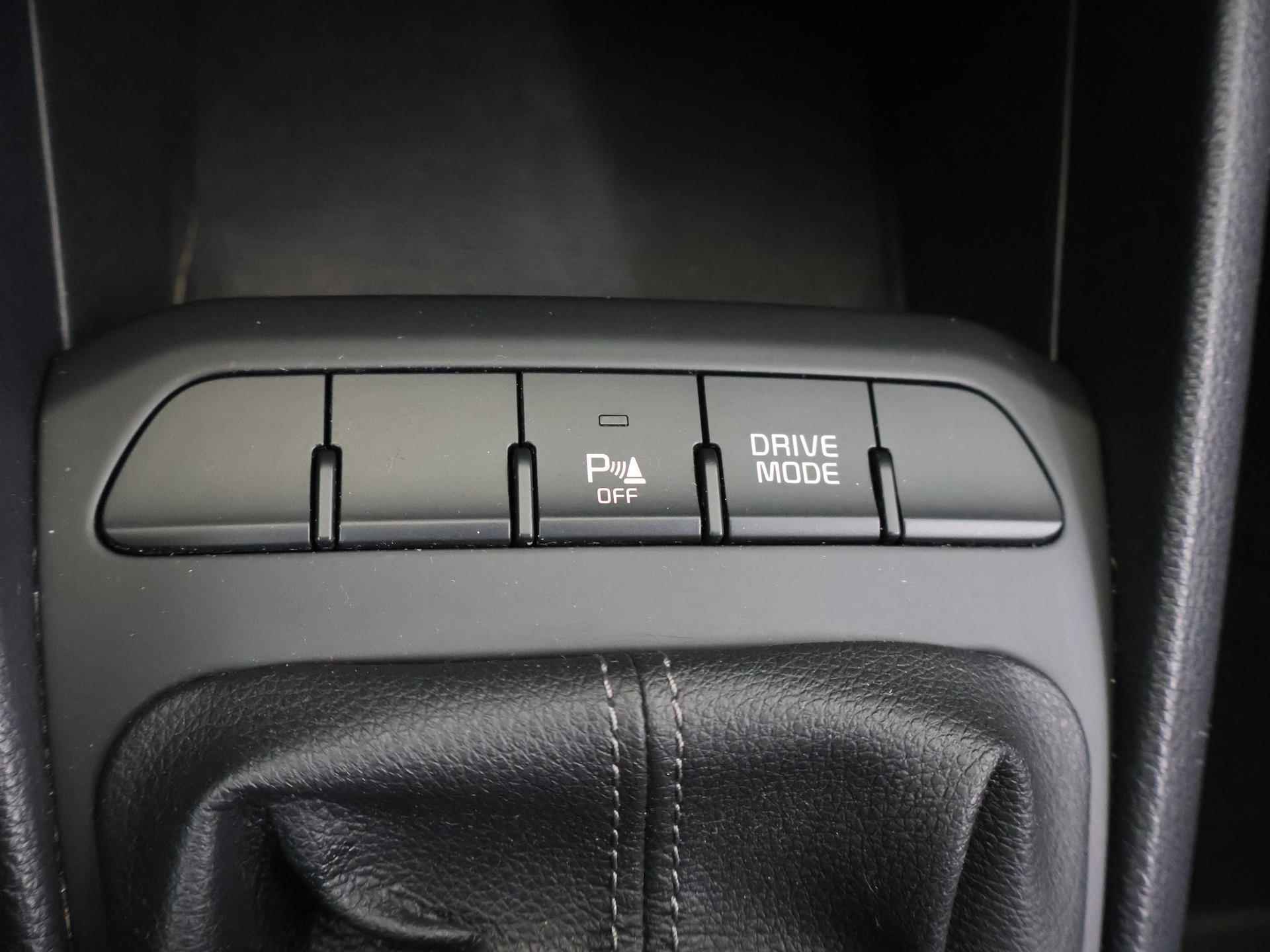 Kia Stonic 1.0 T-GDi MHEV DynamicLine | Apple Carplay/Android Carplay | Parkeercamera | Airco | Cruise Control - 22/36