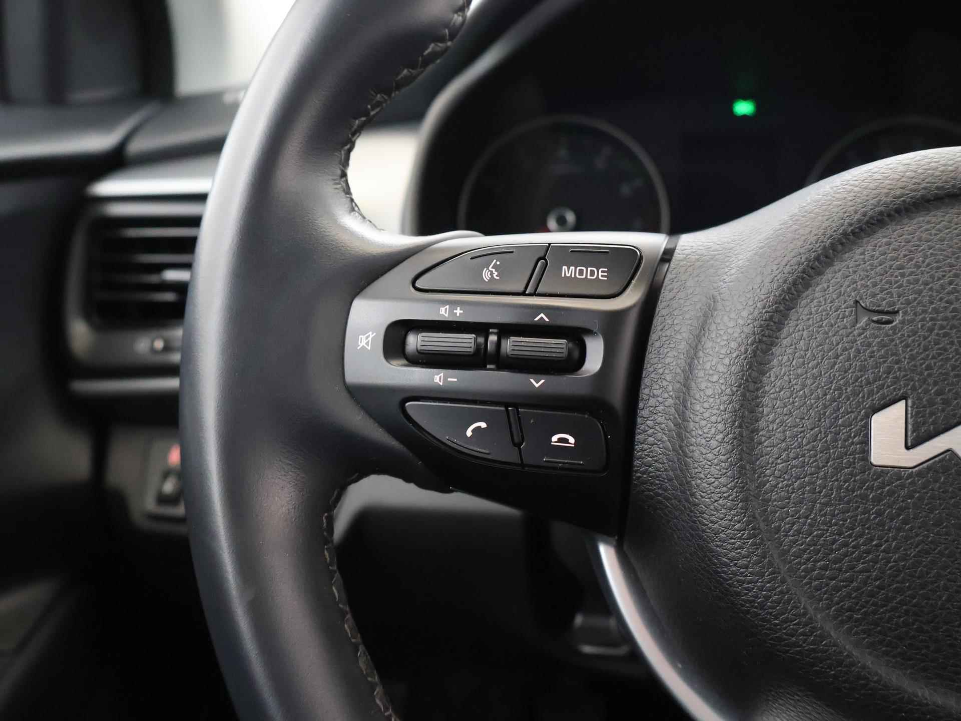 Kia Stonic 1.0 T-GDi MHEV DynamicLine | Apple Carplay/Android Carplay | Parkeercamera | Airco | Cruise Control - 29/36