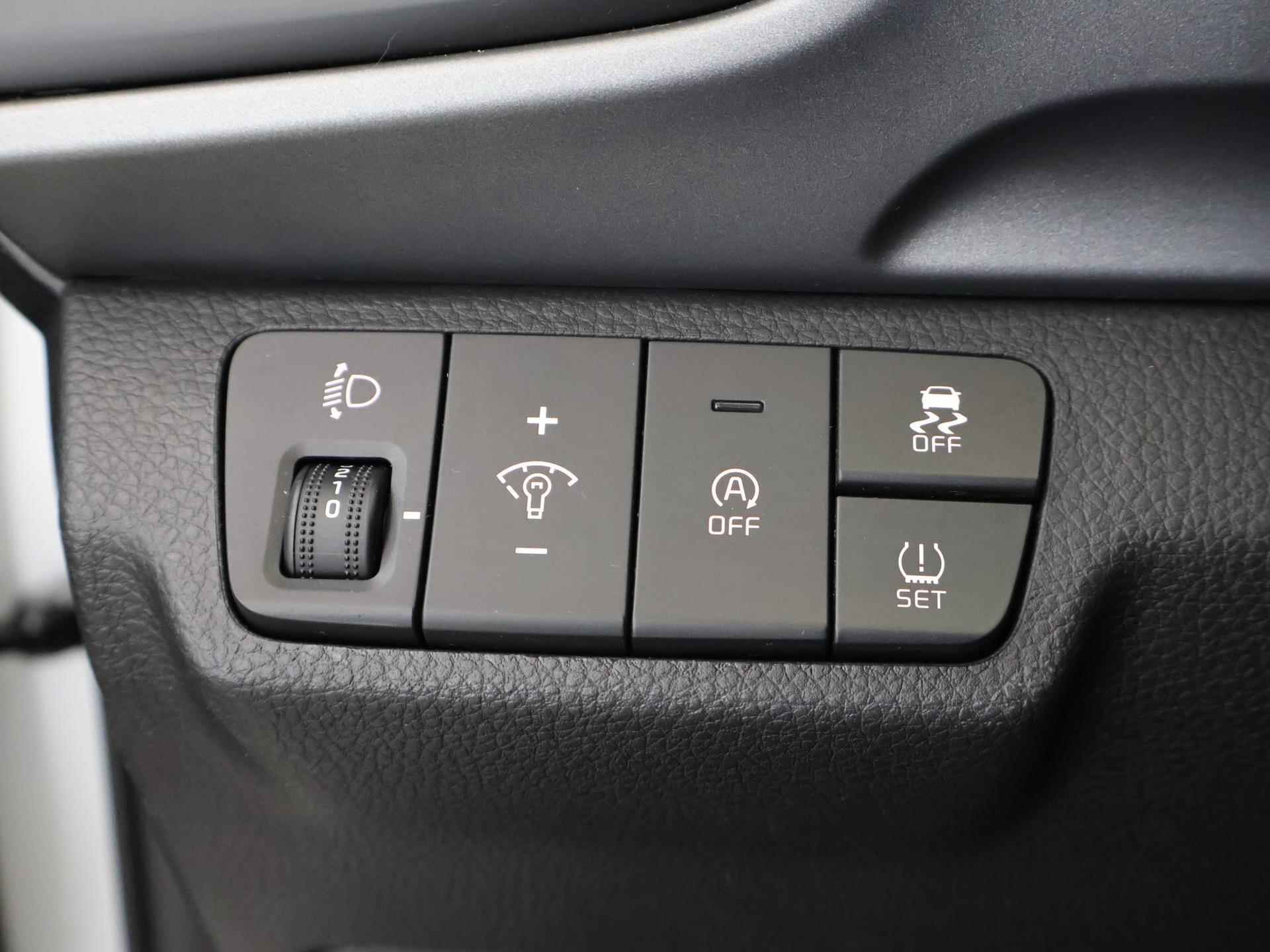 Kia Stonic 1.0 T-GDi MHEV DynamicLine | Apple Carplay/Android Carplay | Parkeercamera | Airco | Cruise Control - 31/36