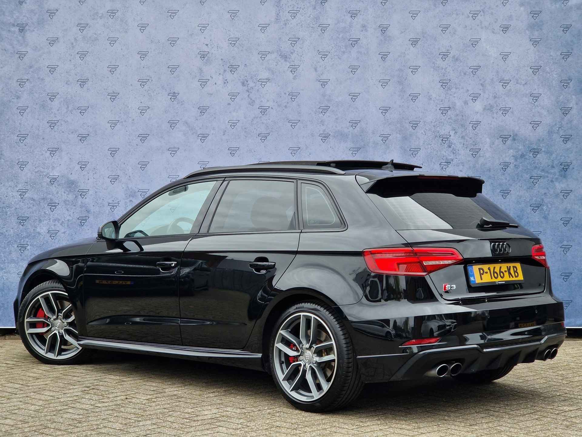 Audi S3 Sportback 2.0 TFSI S3 quattro Pro Line Plus Automaat | Panoramadak | Virtual Cockpit | Leder | Apple CarPlay/Android Auto | Navi | Clima | PDC | Cruise | LED | - 3/28