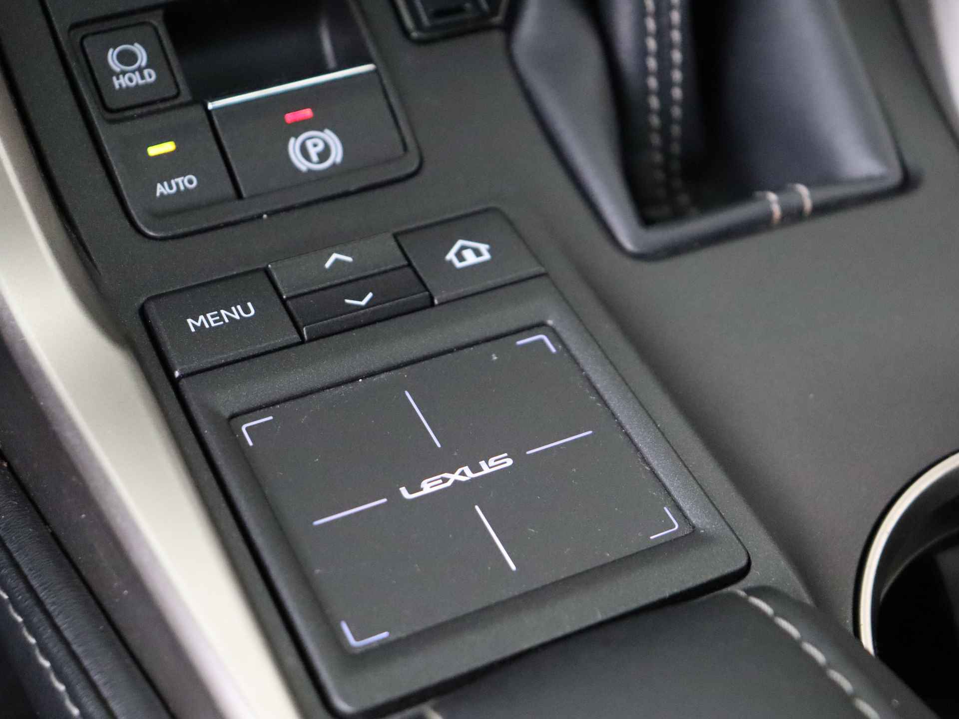 Lexus NX 300h AWD President Line Limited | Mark Levinson | Panoramadak | 360 Camera | - 38/56