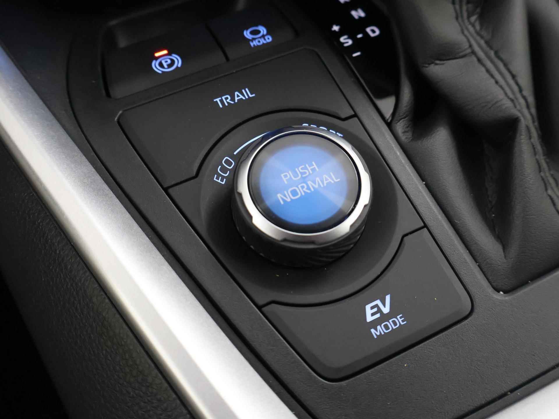 Toyota RAV4 2.5 Hybrid AWD Bi-Tone  Keyless go | Navigatie | Airco | JBL Audio | Apple CarPlay | Lederen Interieur | Stoelverwarming | Ele. stoelen + Geheugen | - 26/49