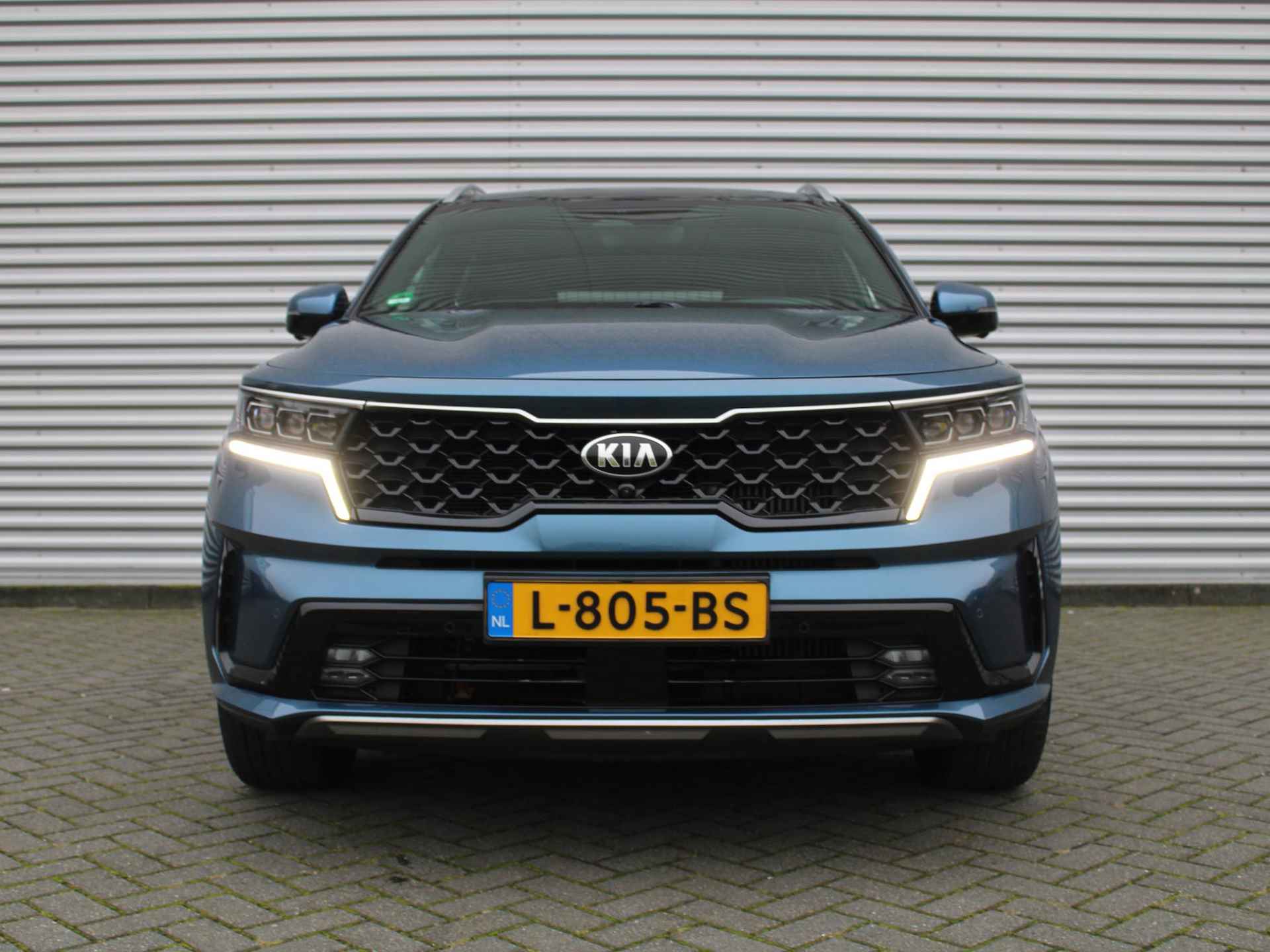 Kia Sorento 1.6 T-GDI Hybrid 2WD ExecutiveLine 7p. | 7 Persoons | 19" LM | Navi | Airco | Camera | Trekhaak | Leer | PDC | - 3/47