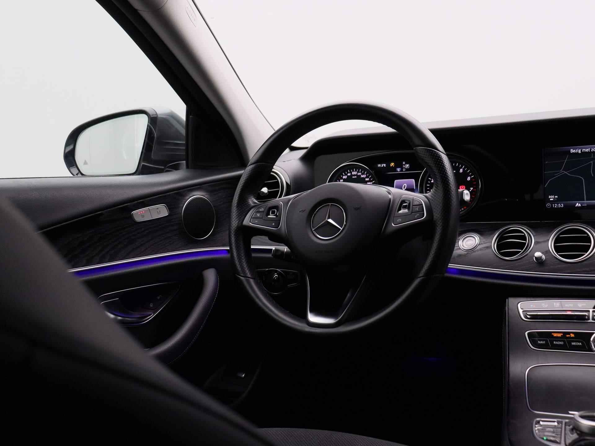 Mercedes-Benz E-klasse 200 Business Solution | Navi | Cruise | Camera | PDC V+A | Ambient Light | LED | Sport Stoelen | Half-Leder | 12 Maand Bovag Garantie! | - 11/40