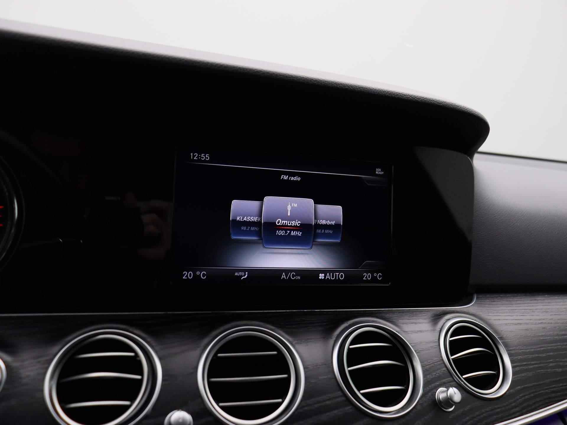 Mercedes-Benz E-klasse 200 Business Solution | Navi | Cruise | Camera | PDC V+A | Ambient Light | LED | Sport Stoelen | Half-Leder | 12 Maand Bovag Garantie! | - 30/40