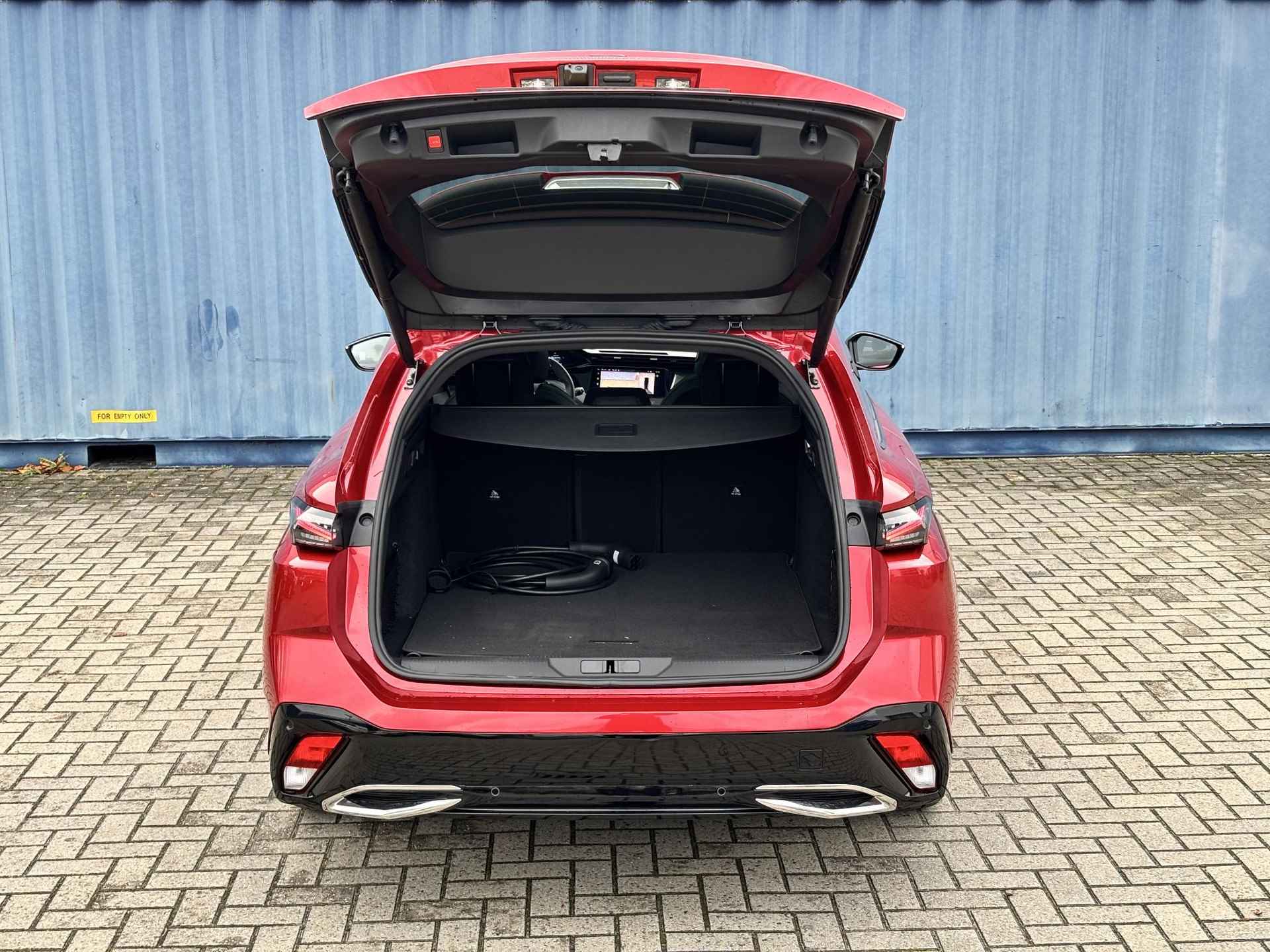 Peugeot 308 SW 1.6 Plug-in Hybrid 225 GT AGR stoelen | Massage stoelen voor | Apple Carplay / Android auto | Rondom Camera | Panorama/ schuif kantel dak - 10/42