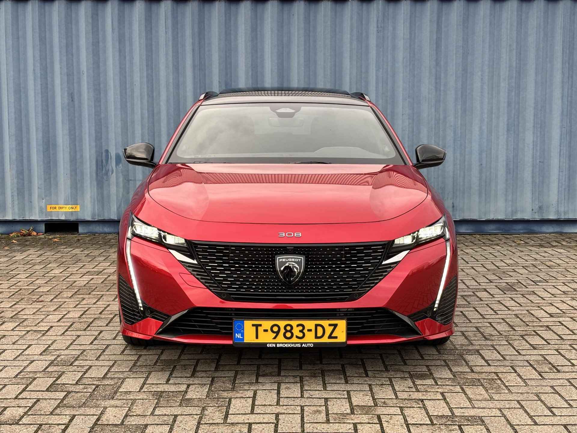 Peugeot 308 SW 1.6 Plug-in Hybrid 225 GT AGR stoelen | Massage stoelen voor | Apple Carplay / Android auto | Rondom Camera | Panorama/ schuif kantel dak - 29/42