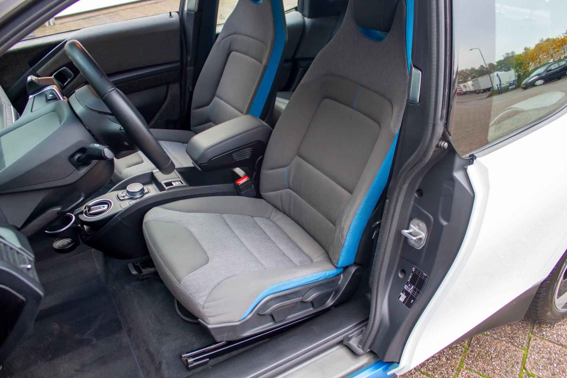 BMW I3 Comfort Advance 22 kWh | Prijs rijklaar incl. 12 mnd garantie | Navi Bluetooth 19"Lmv Pdc Stoelverwarming - 19/39