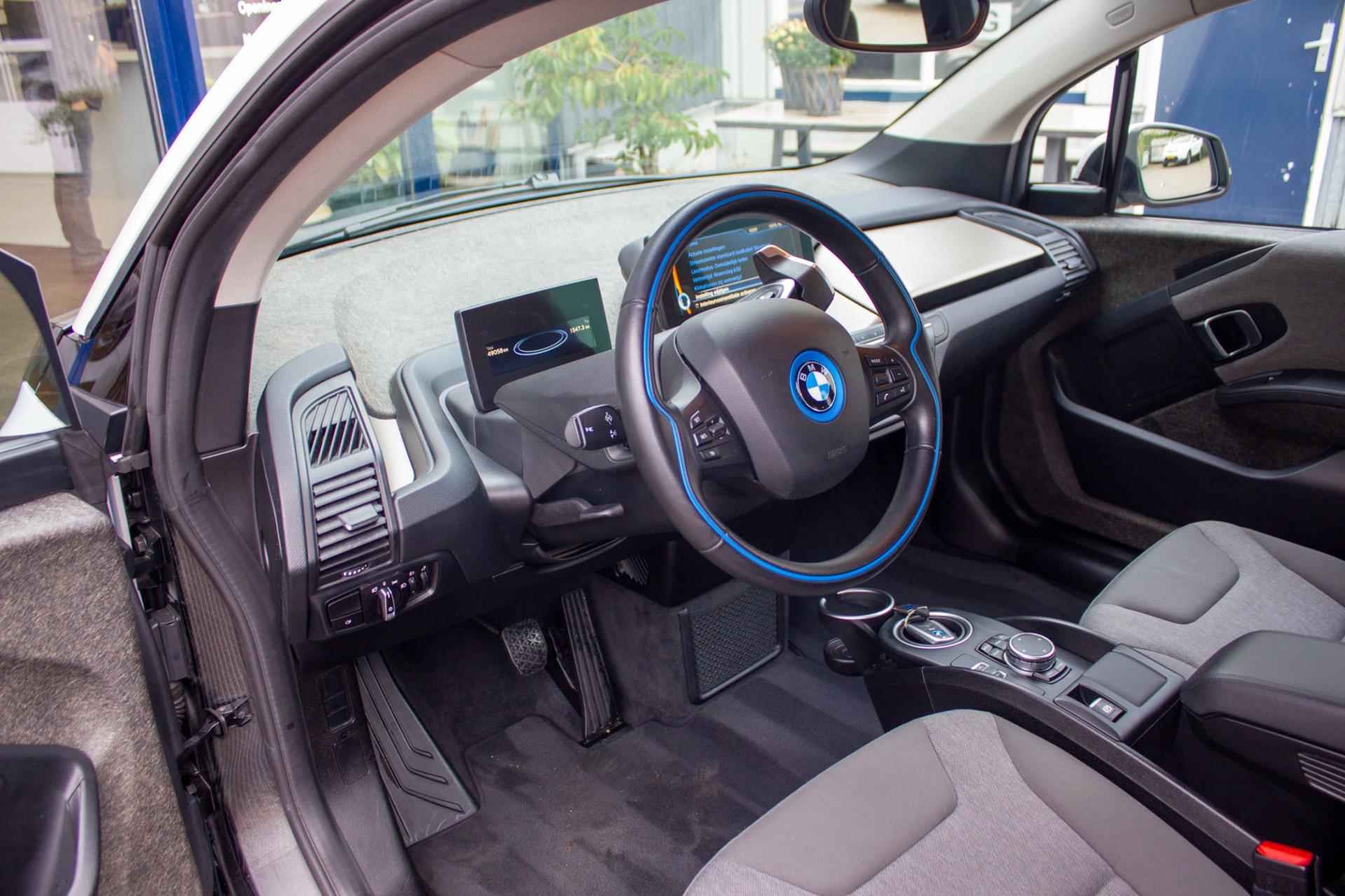 BMW I3 Comfort Advance 22 kWh | Prijs rijklaar incl. 12 mnd garantie | Navi Bluetooth 19"Lmv Pdc Stoelverwarming - 21/39