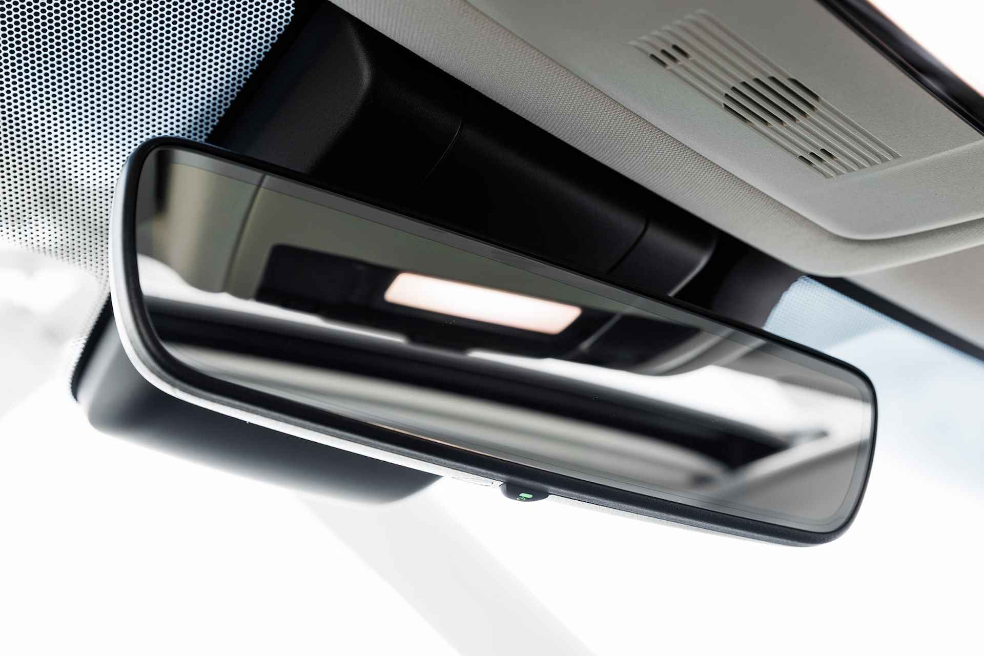 Lexus ES 300h F Sport Design | Stuurverwarming | Nieuw model | Draadloze Apple Carplay | - 26/48