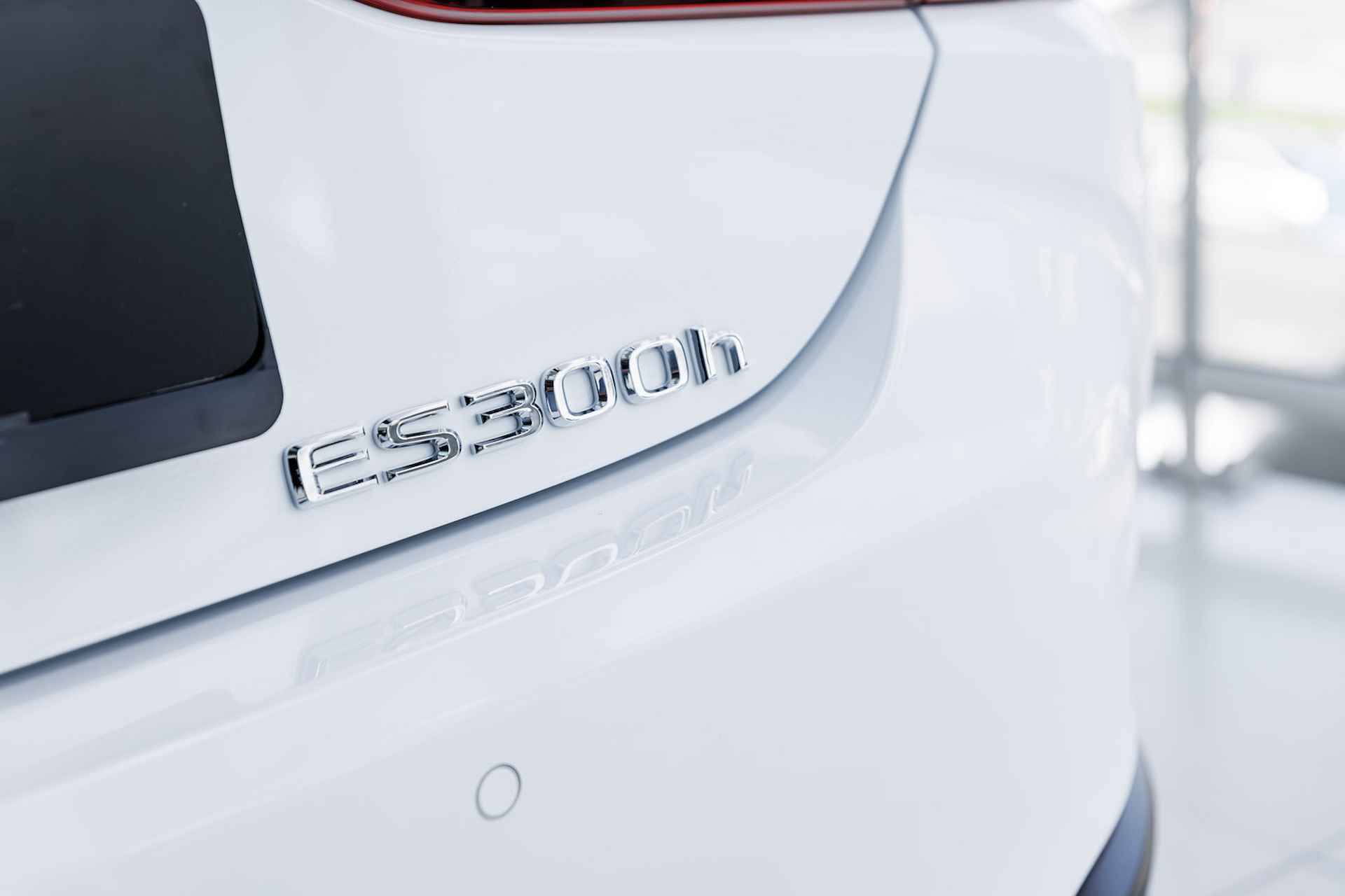 Lexus ES 300h F Sport Design | Stuurverwarming | Nieuw model | Draadloze Apple Carplay | - 43/48