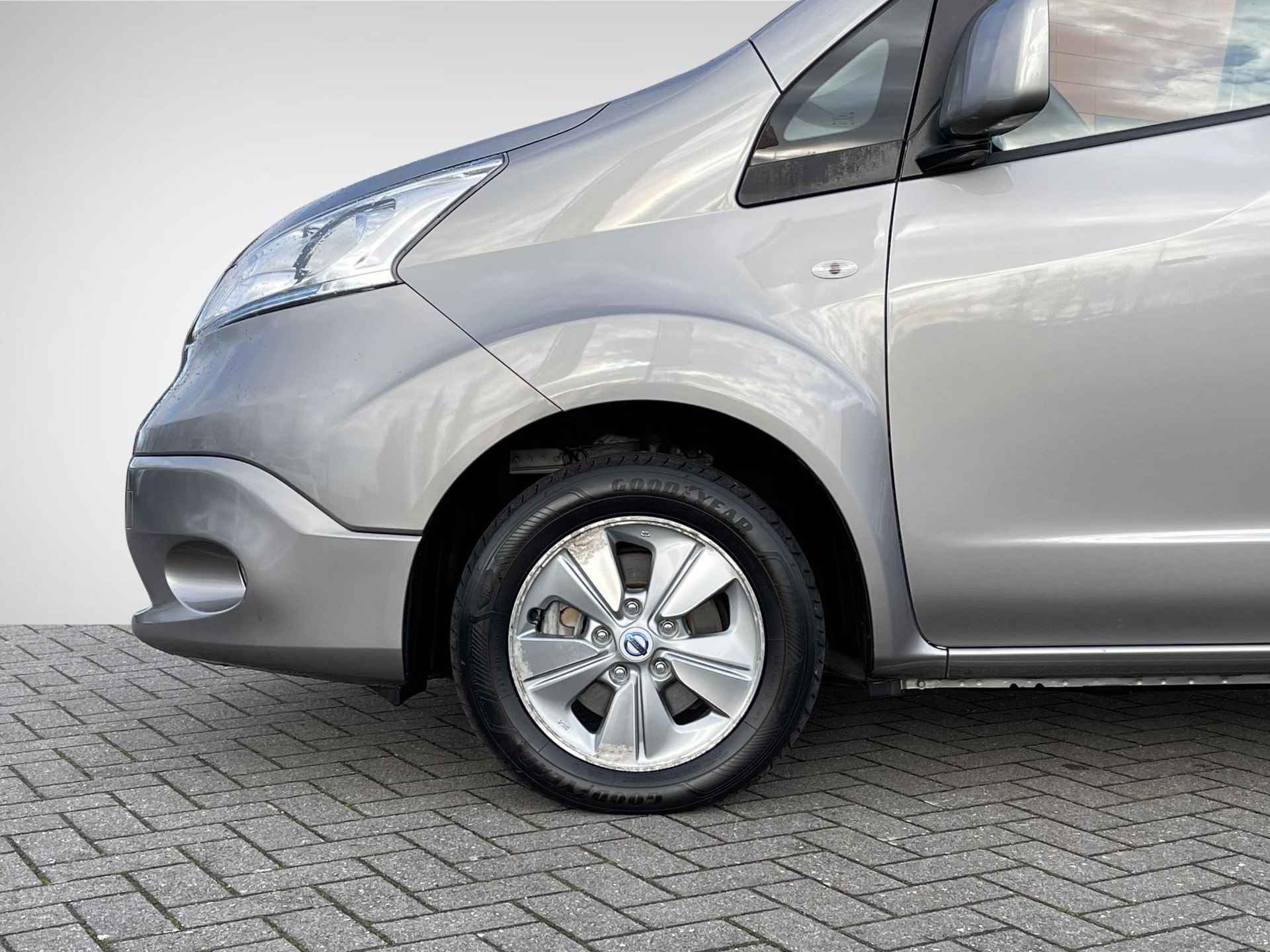 Nissan e-NV200 Evalia 40 kWh Connect Edition 7-Persoons *SUBSIDIE MOGELIJK!* | Navigatie | Camera | 2x Schuifdeur | Stuur- + Stoelverwarming | Keyless Entry | Rijklaarprijs! - 8/29