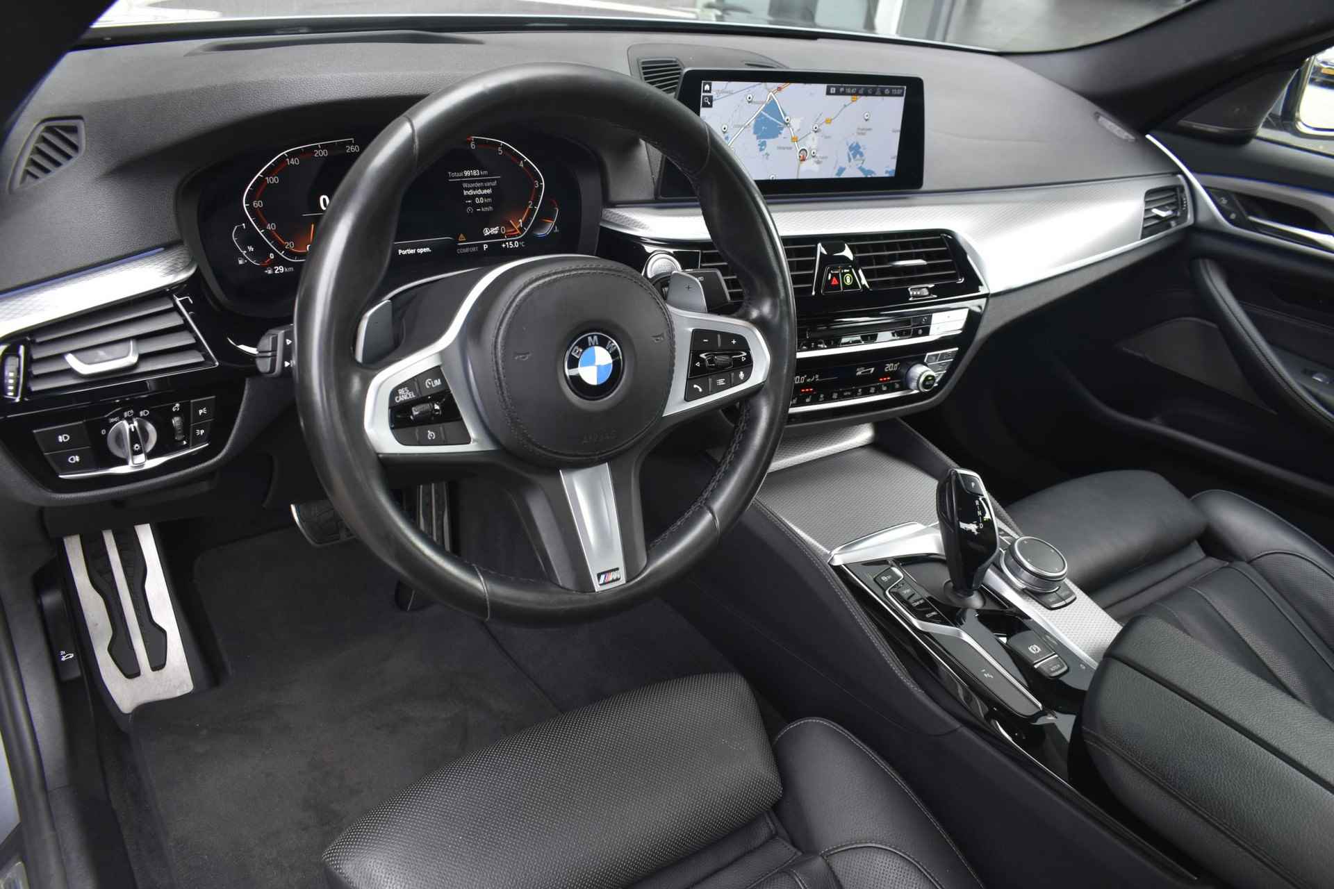 BMW 5-serie 520i High Executive Edition / M-Sport / Leder / Comfort Seat / H&K Audio / Shadow - 3/46
