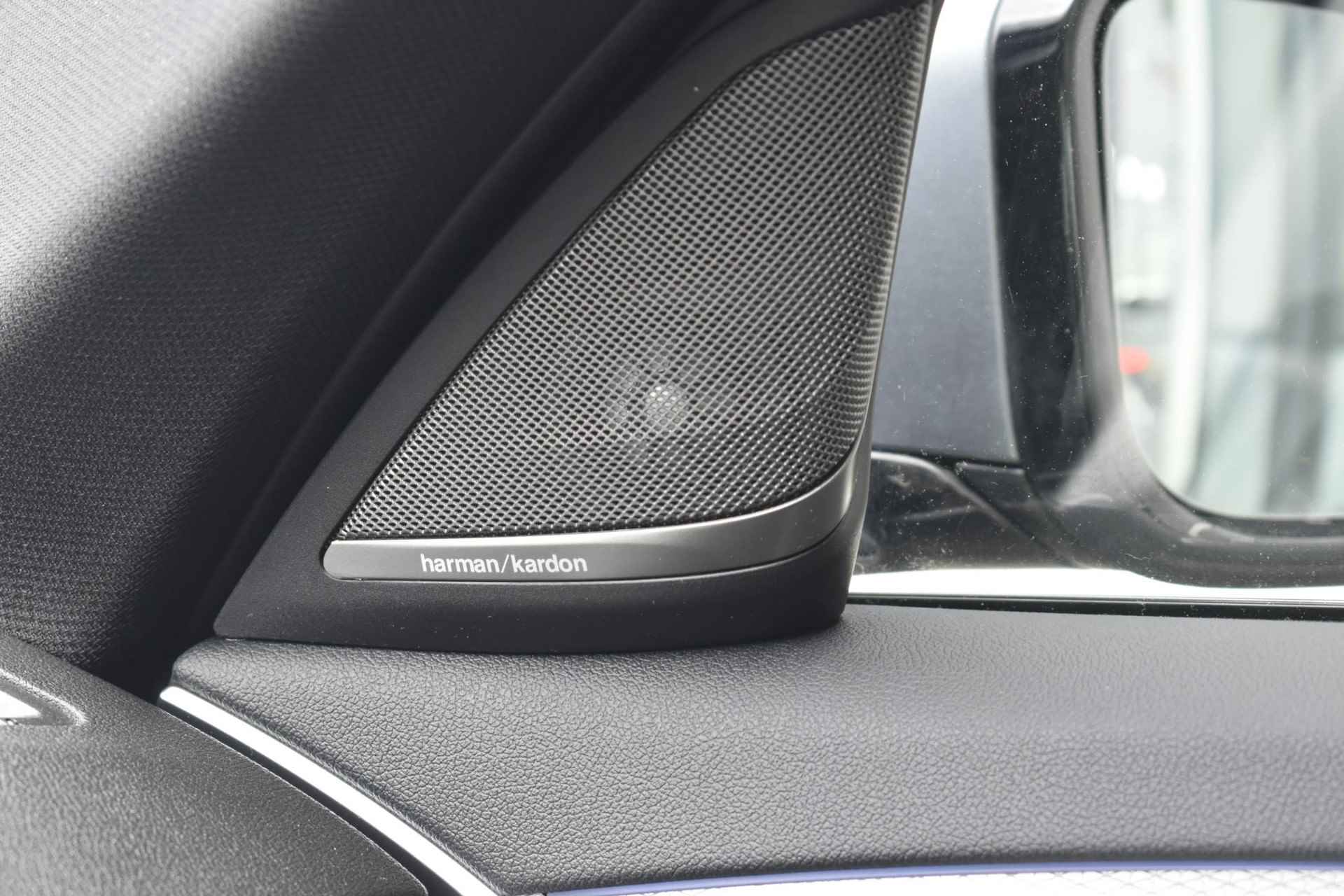 BMW 5-serie 520i High Executive Edition / M-Sport / Leder / Comfort Seat / H&K Audio / Shadow - 17/46