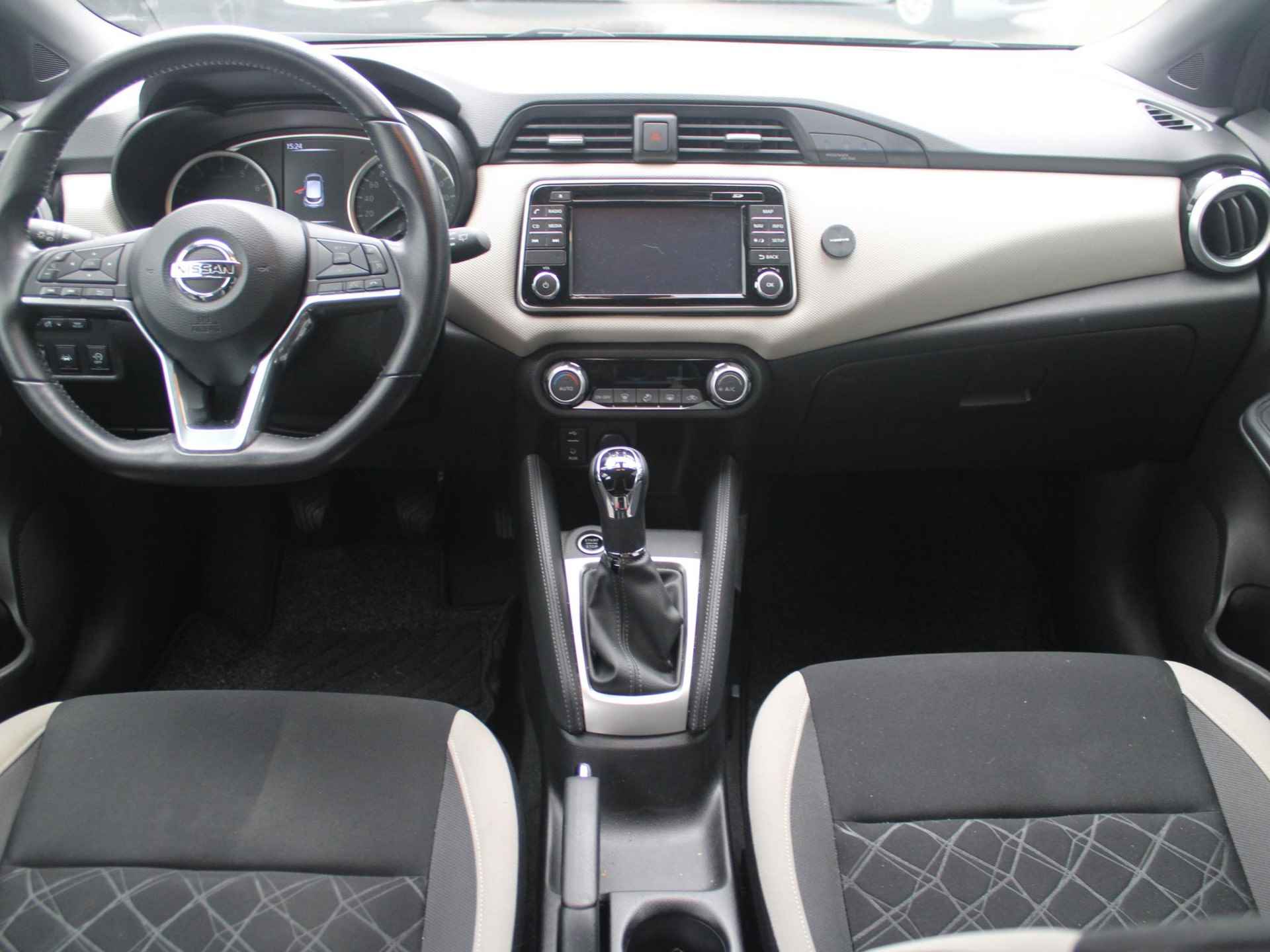 Nissan Micra 0.9 IG-T N-Connecta | Navi | PDC | Climate | Cruise - 10/22